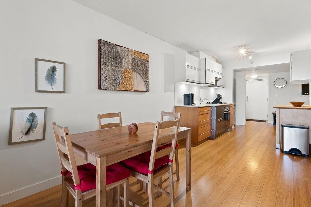 406-718 Main Street, Vancouver, BC