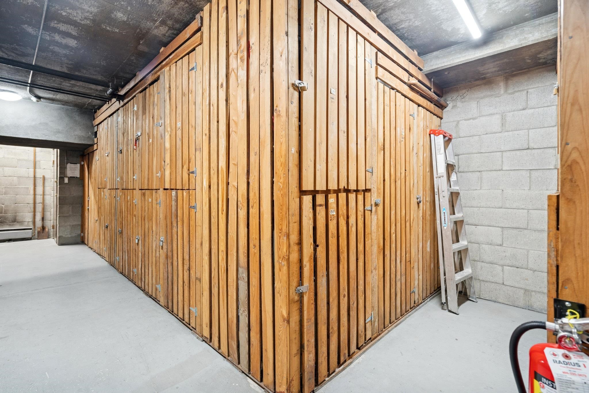 111-3787 4Th Avenue W, Vancouver, BC