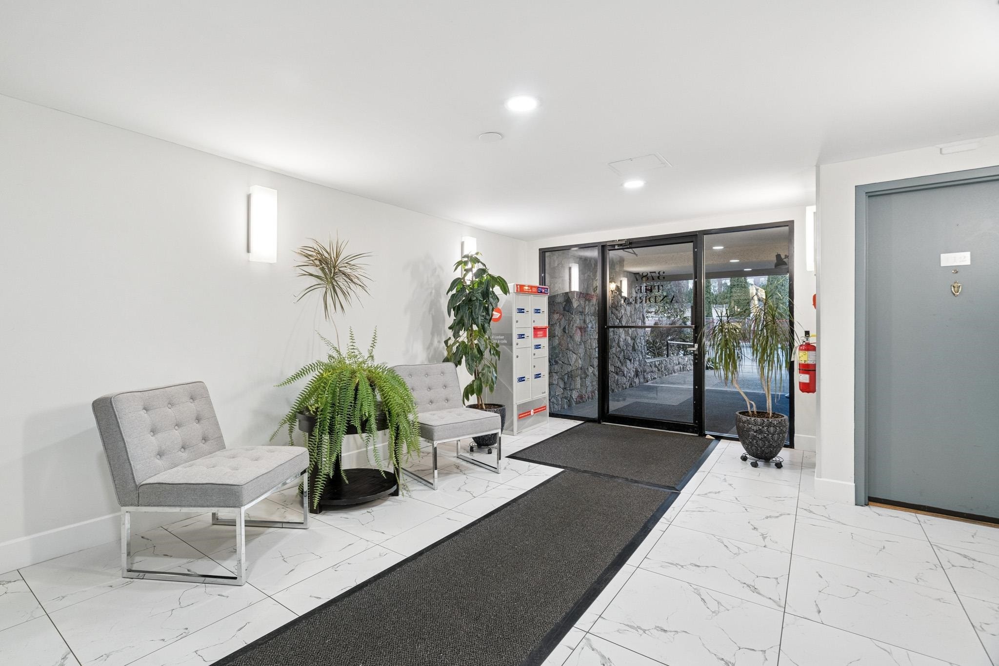 111-3787 4Th Avenue W, Vancouver, BC