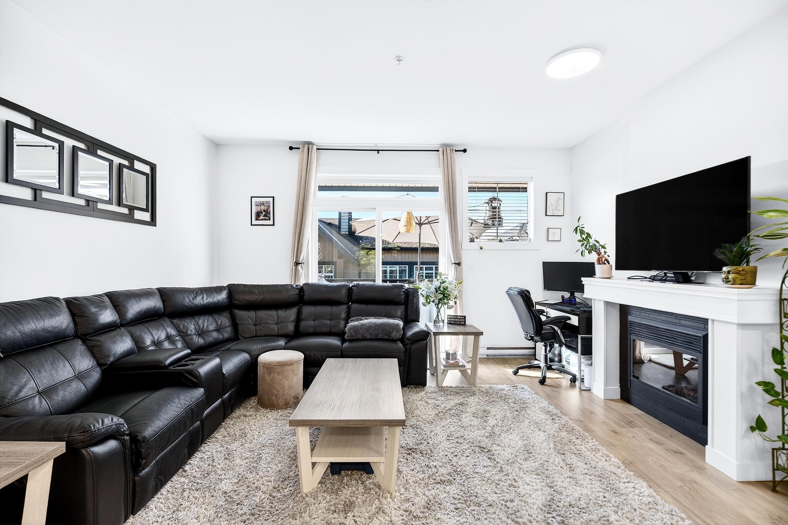 25-13819 232 Street, Maple Ridge, BC