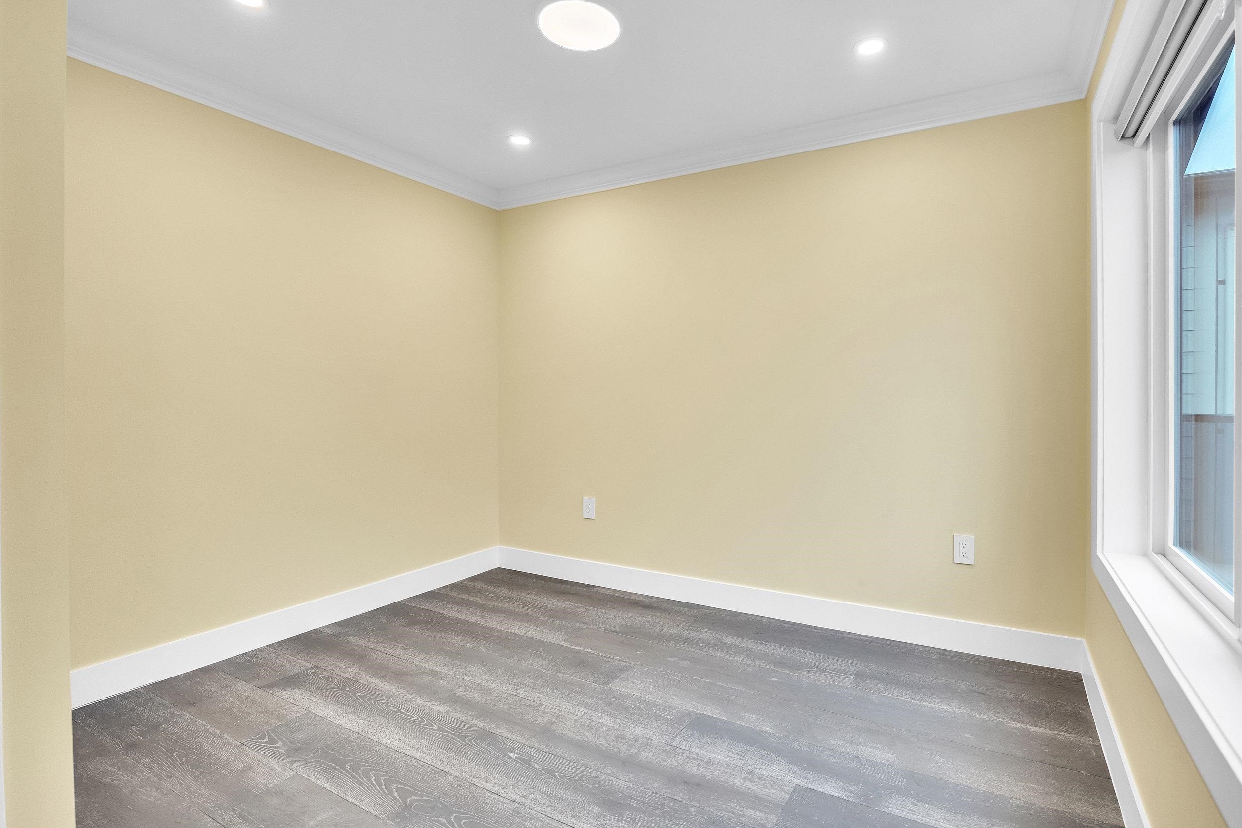 812 Montroyal Boulevard, North Vancouver, BC