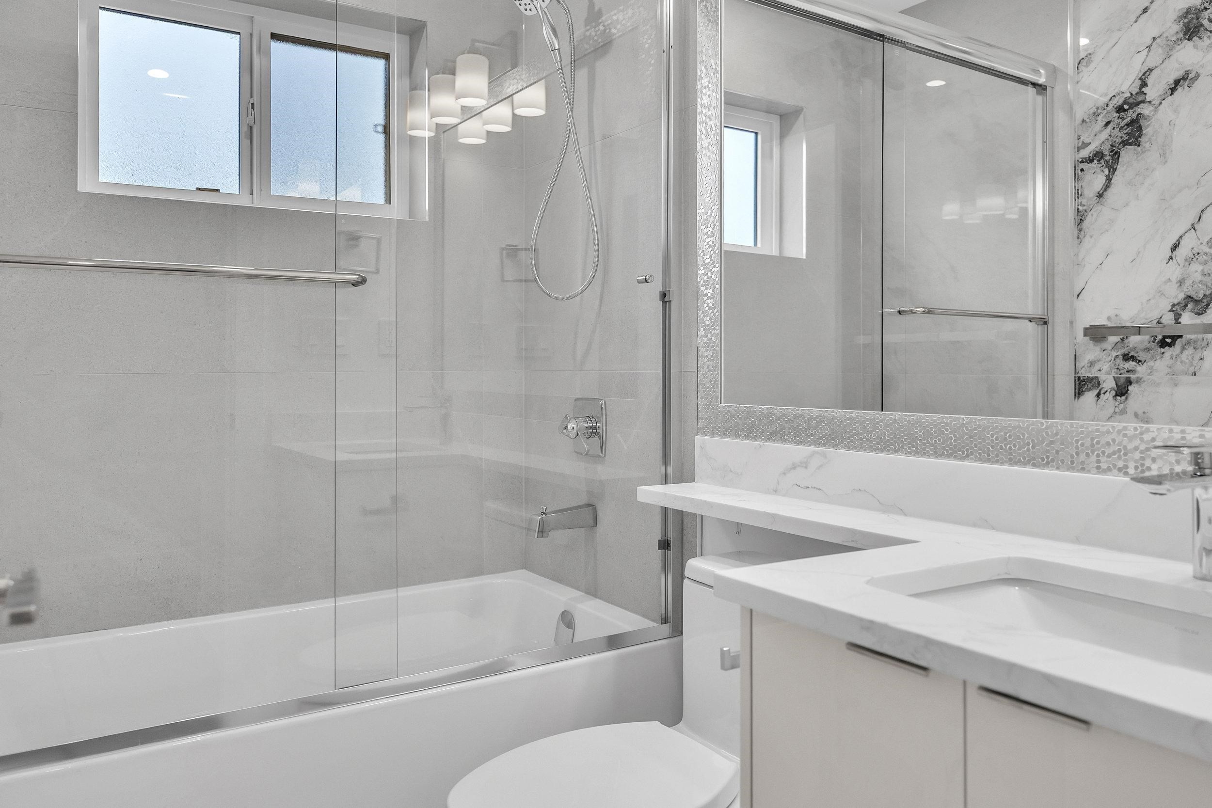 812 Montroyal Boulevard, North Vancouver, BC