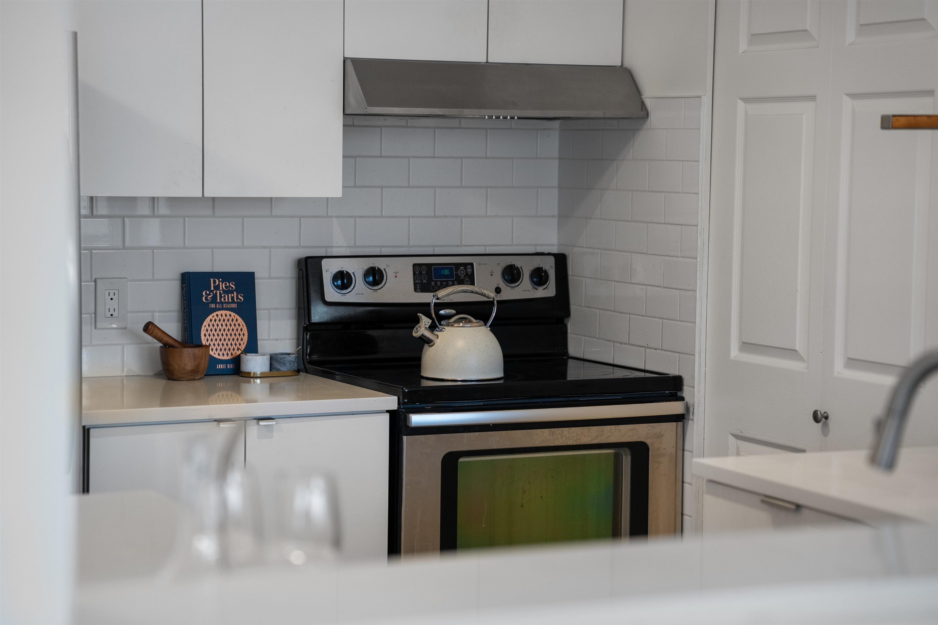 403-1623 2Nd Avenue E, Vancouver, BC