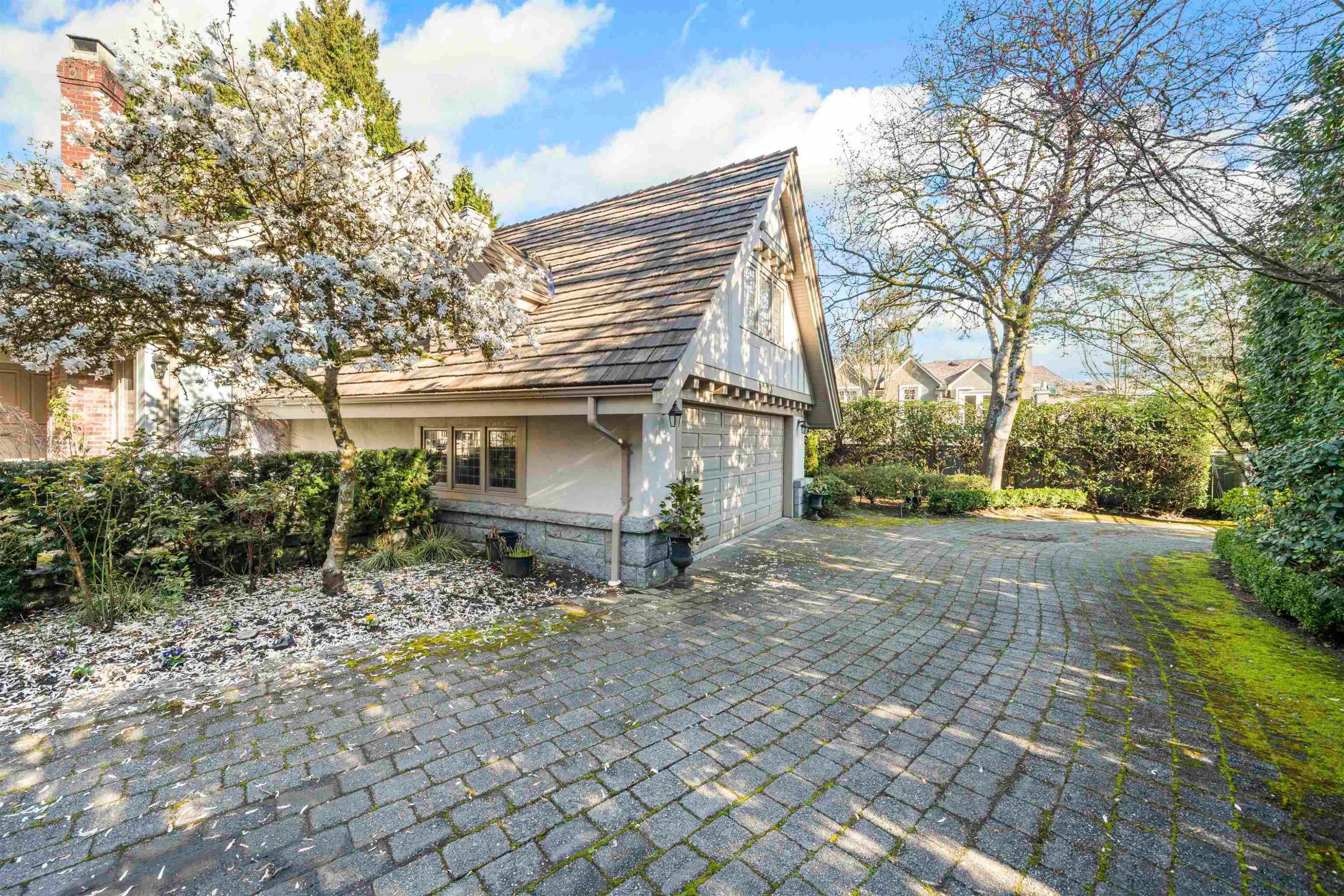 1323 The Crescent, Vancouver, BC