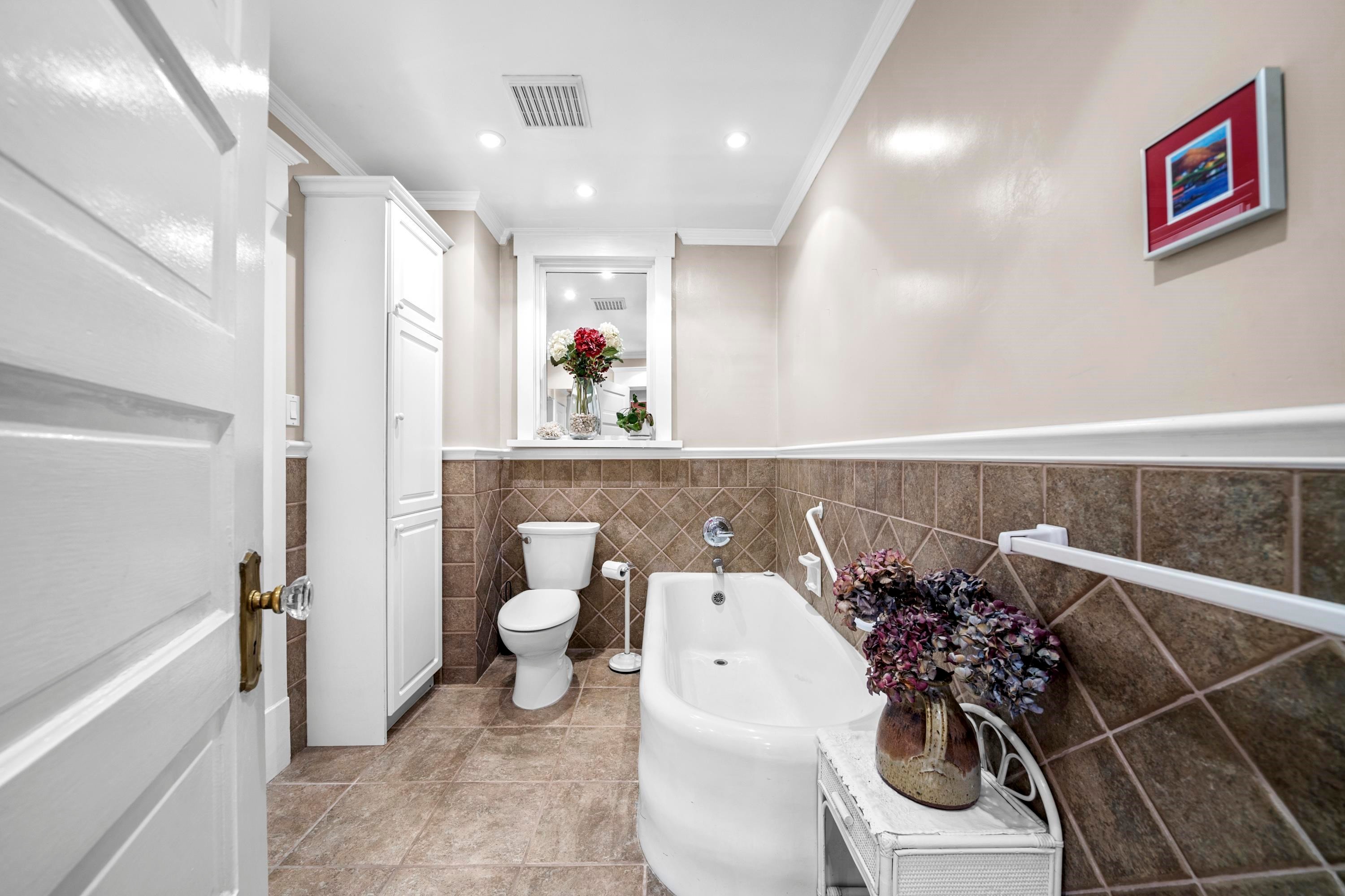 1928 13Th Avenue W, Vancouver, BC