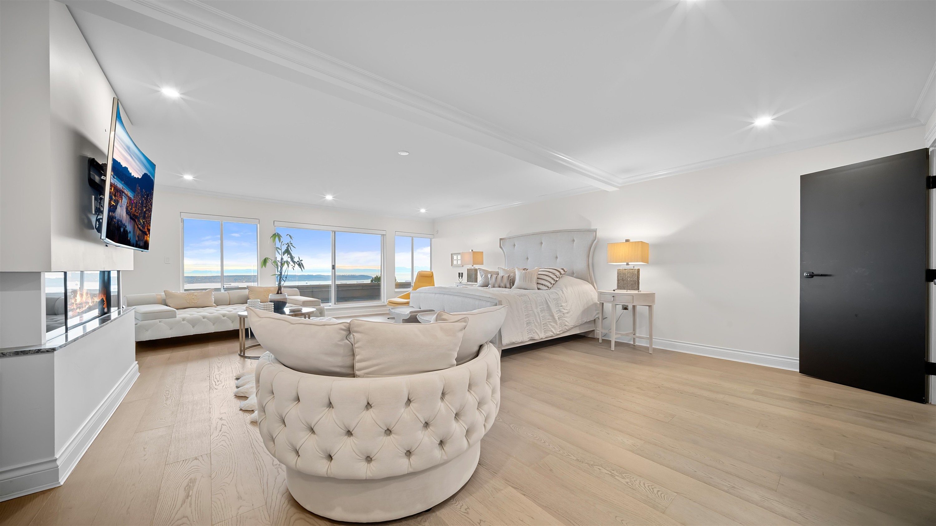 1439 Chippendale Road, West Vancouver, BC