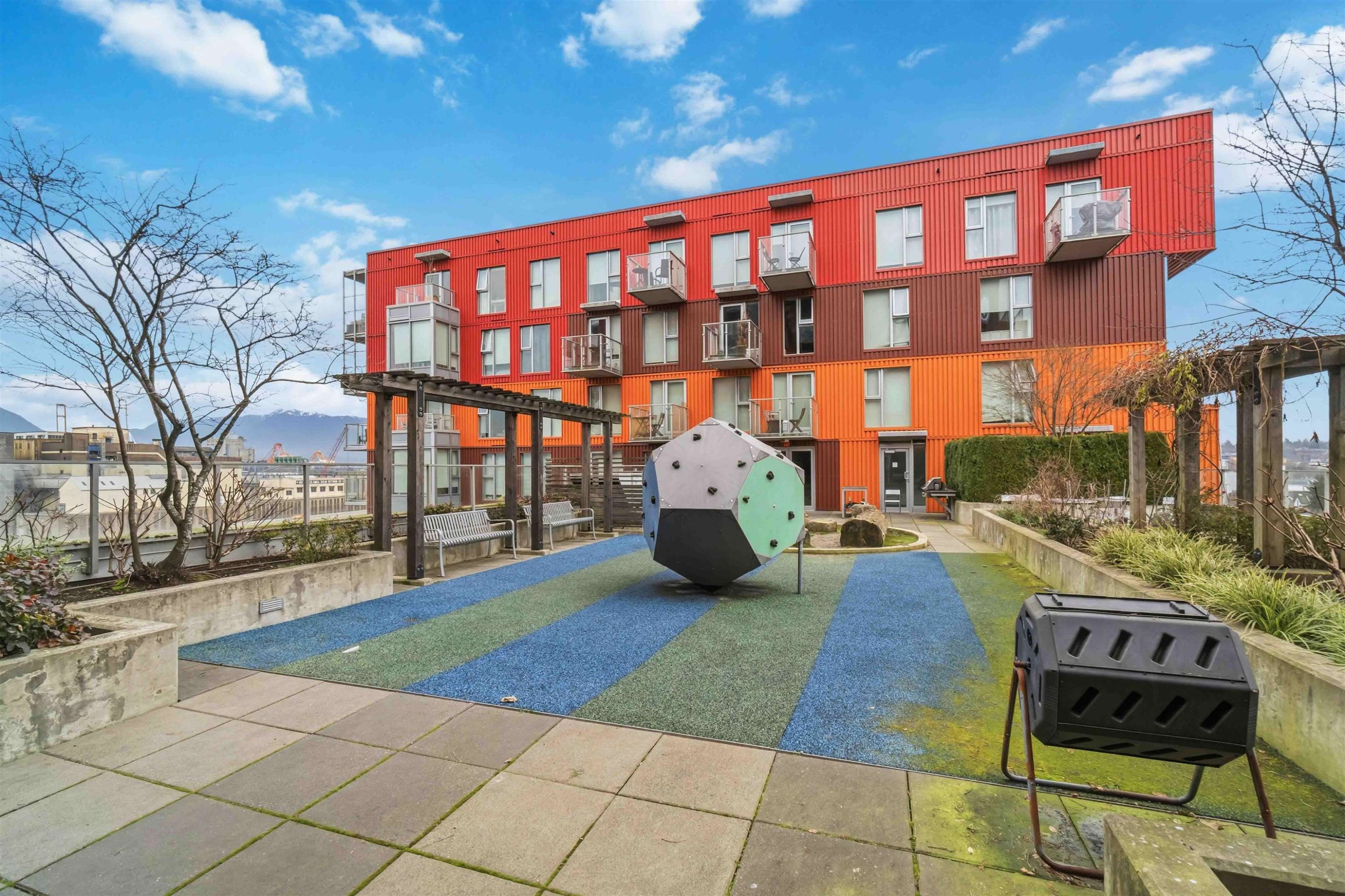 1108-933 Hastings Street E, Vancouver, BC