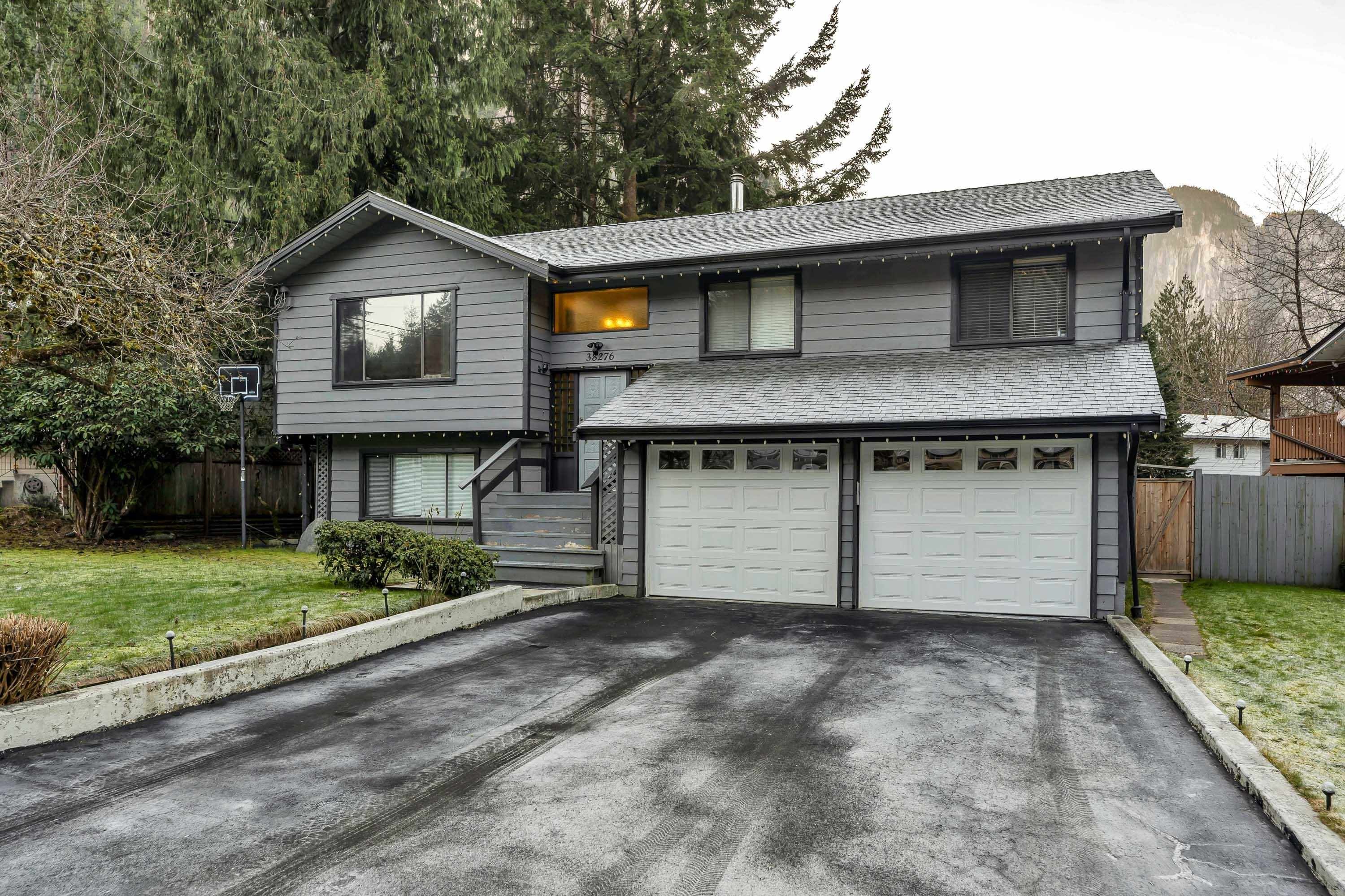 38276 Myrtlewood Crescent, Squamish, BC