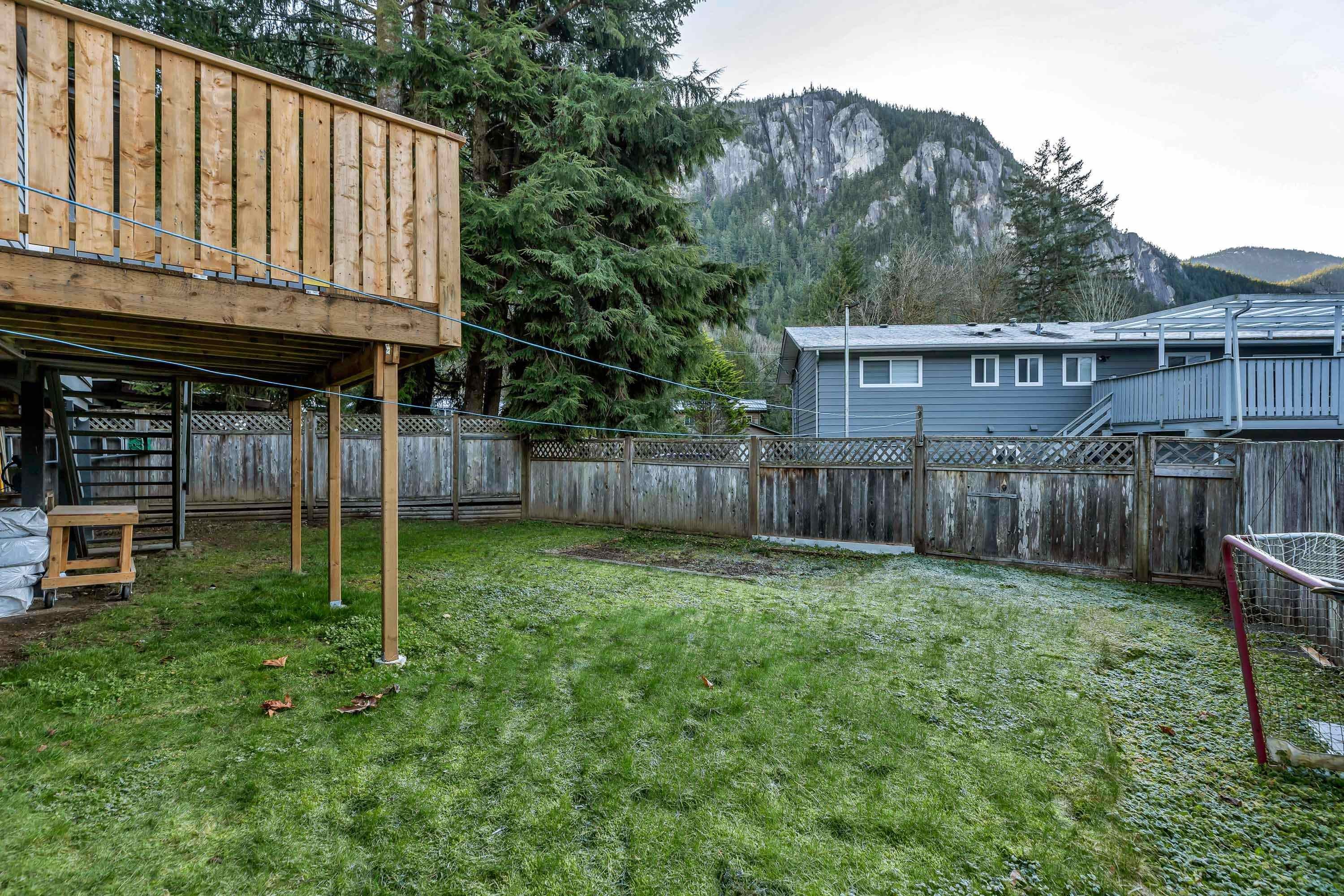 38276 Myrtlewood Crescent, Squamish, BC