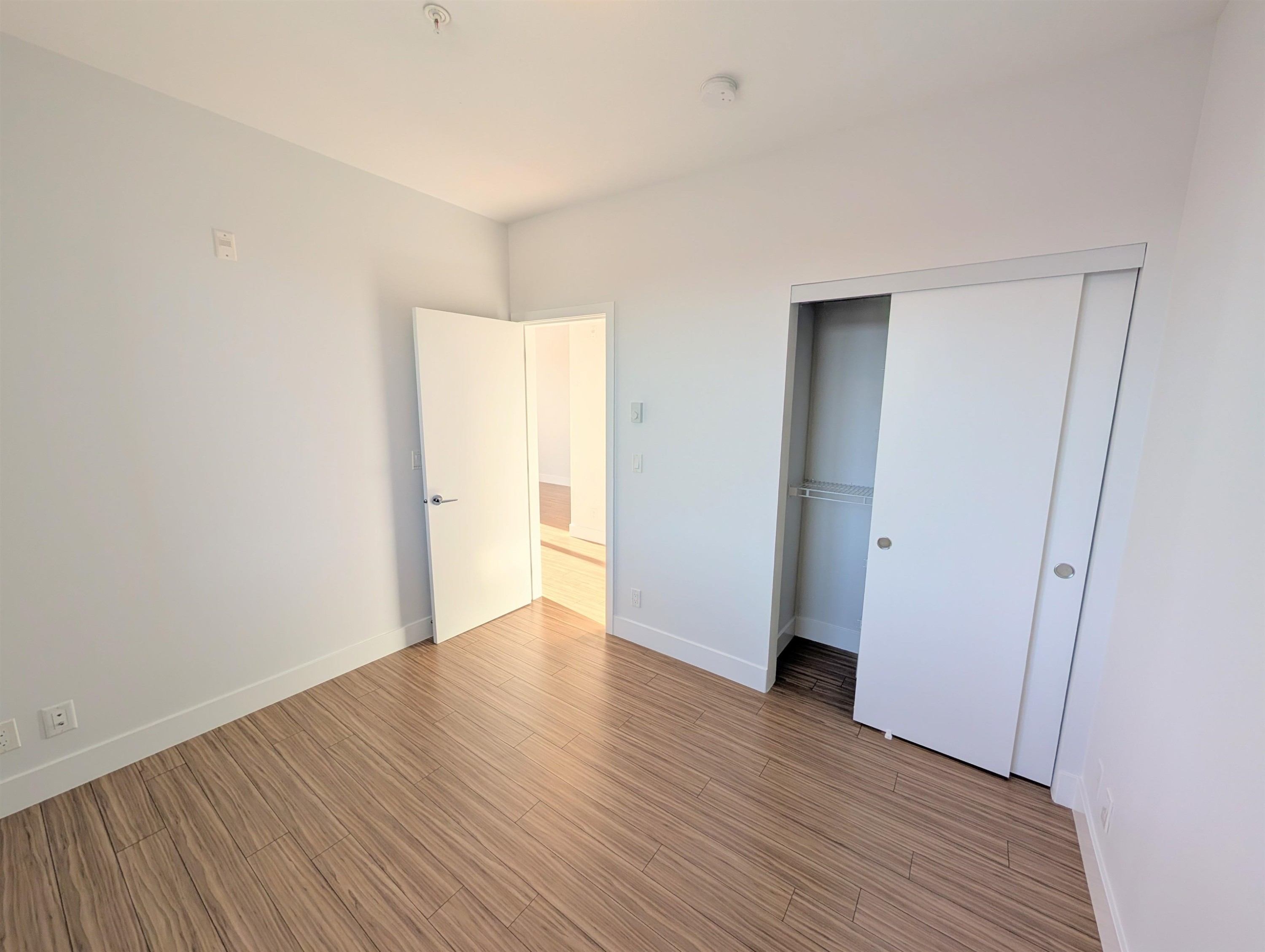 Ph15-5355 Lane Street, Burnaby, BC