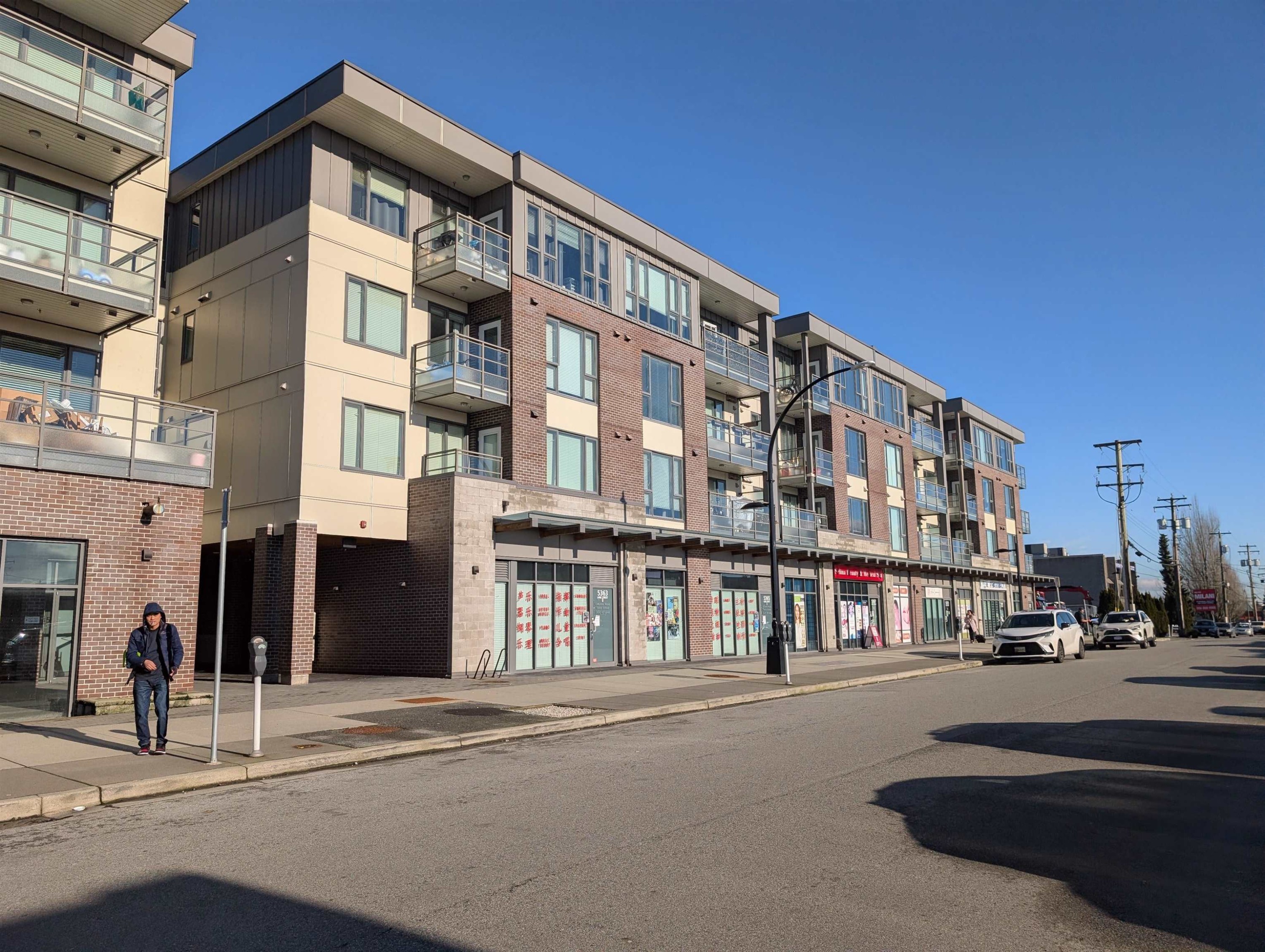 Ph15-5355 Lane Street, Burnaby, BC