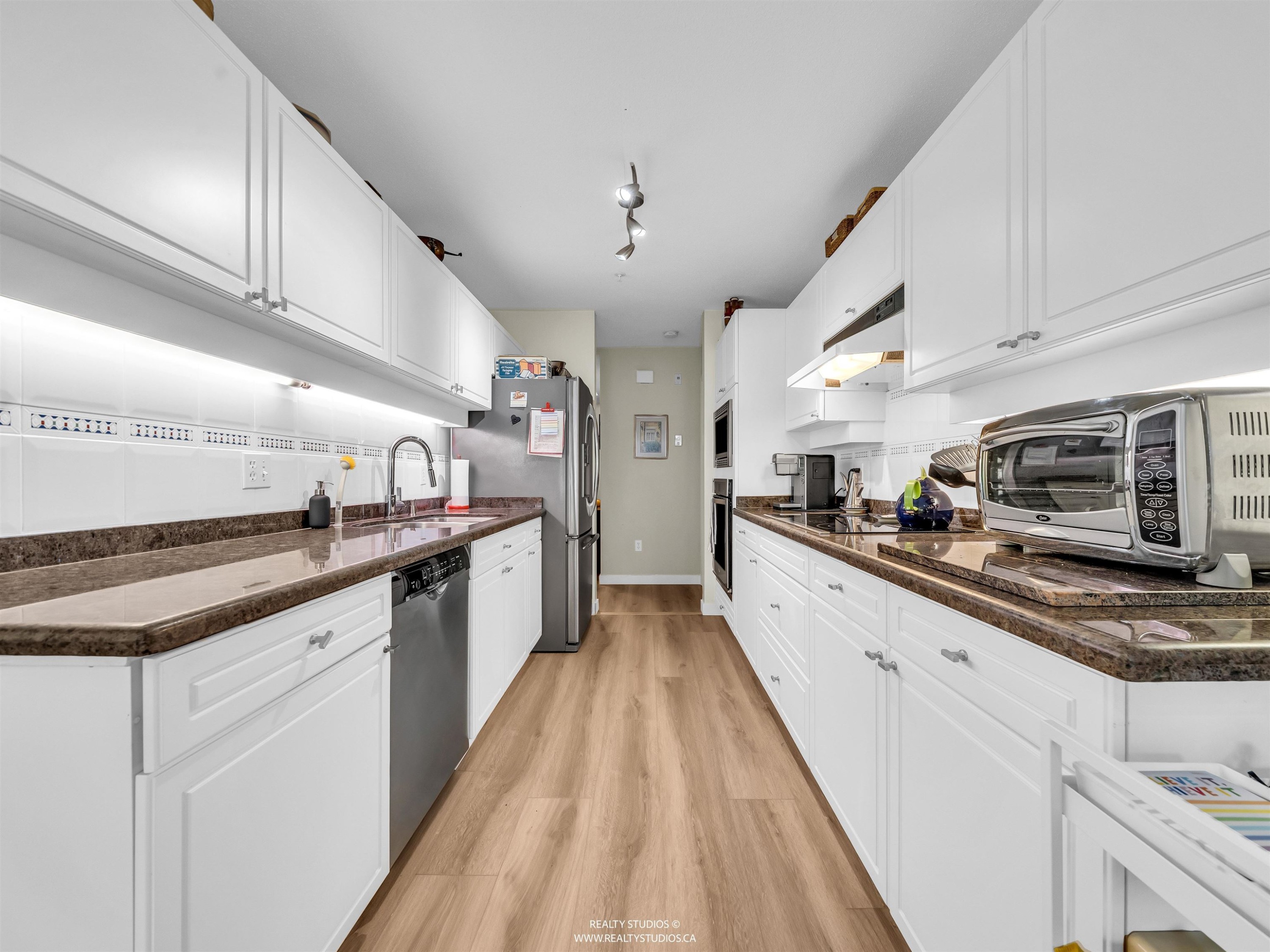 302-3670 Banff Court, North Vancouver, BC