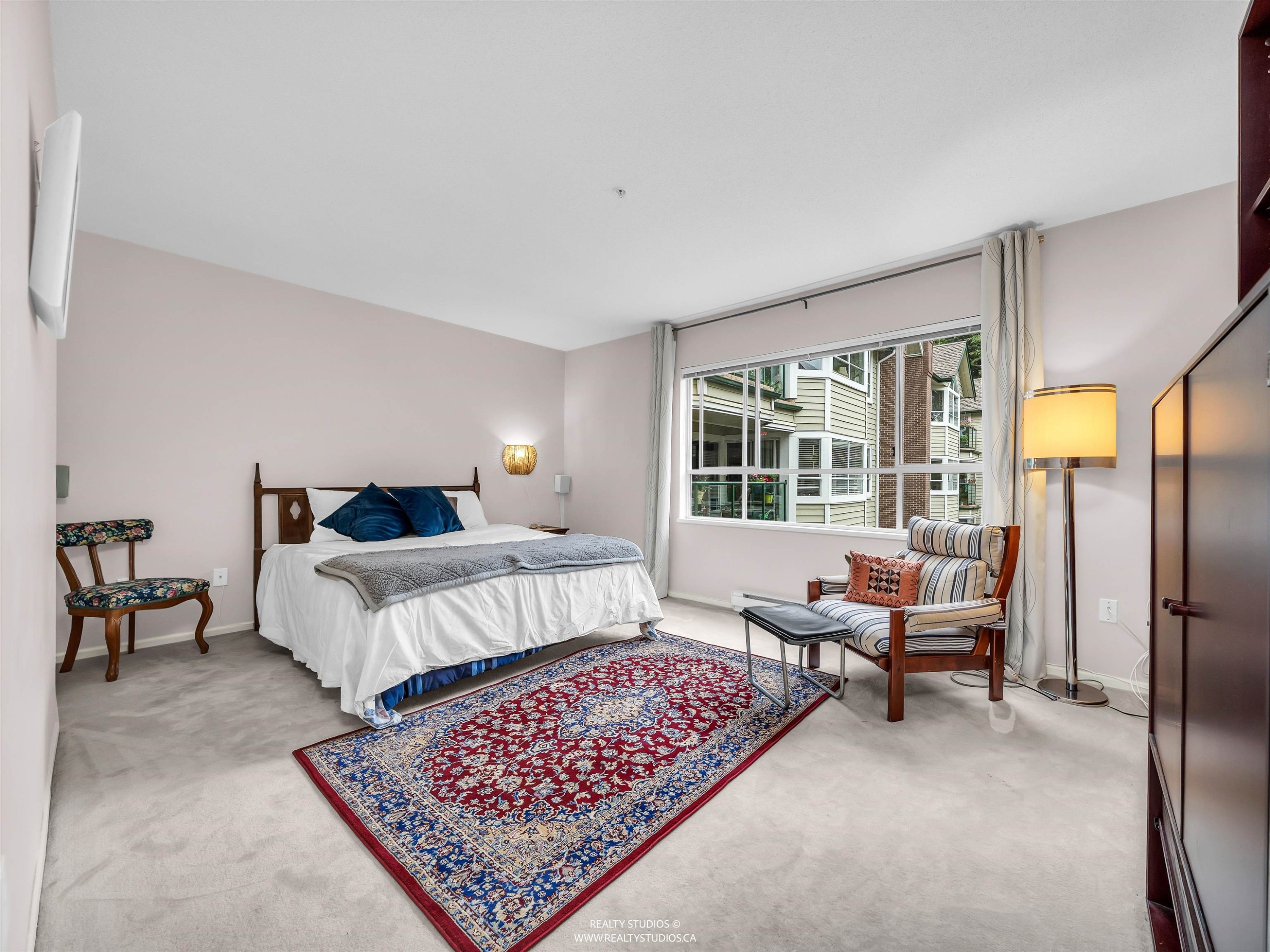 302-3670 Banff Court, North Vancouver, BC