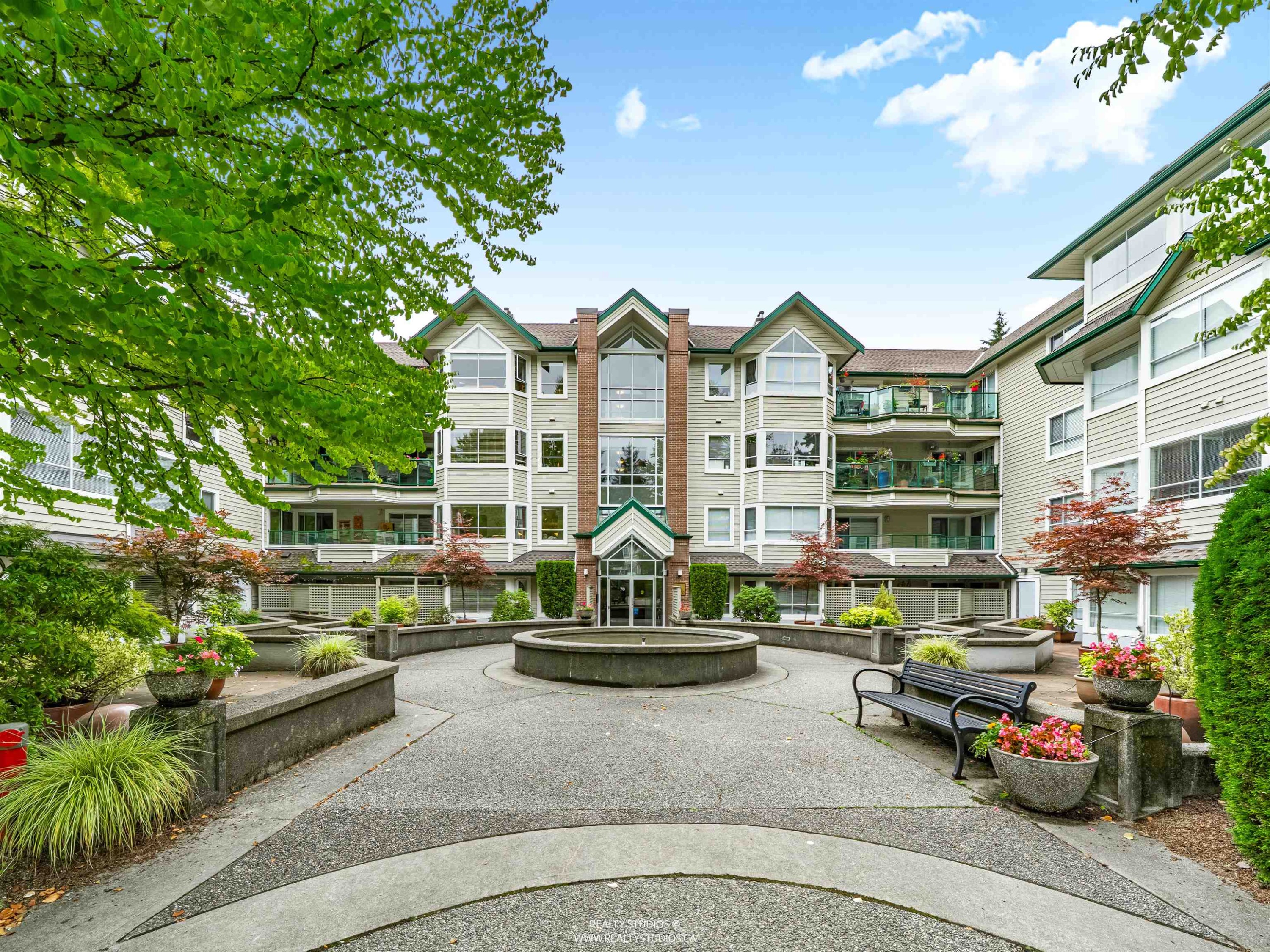302-3670 Banff Court, North Vancouver, BC
