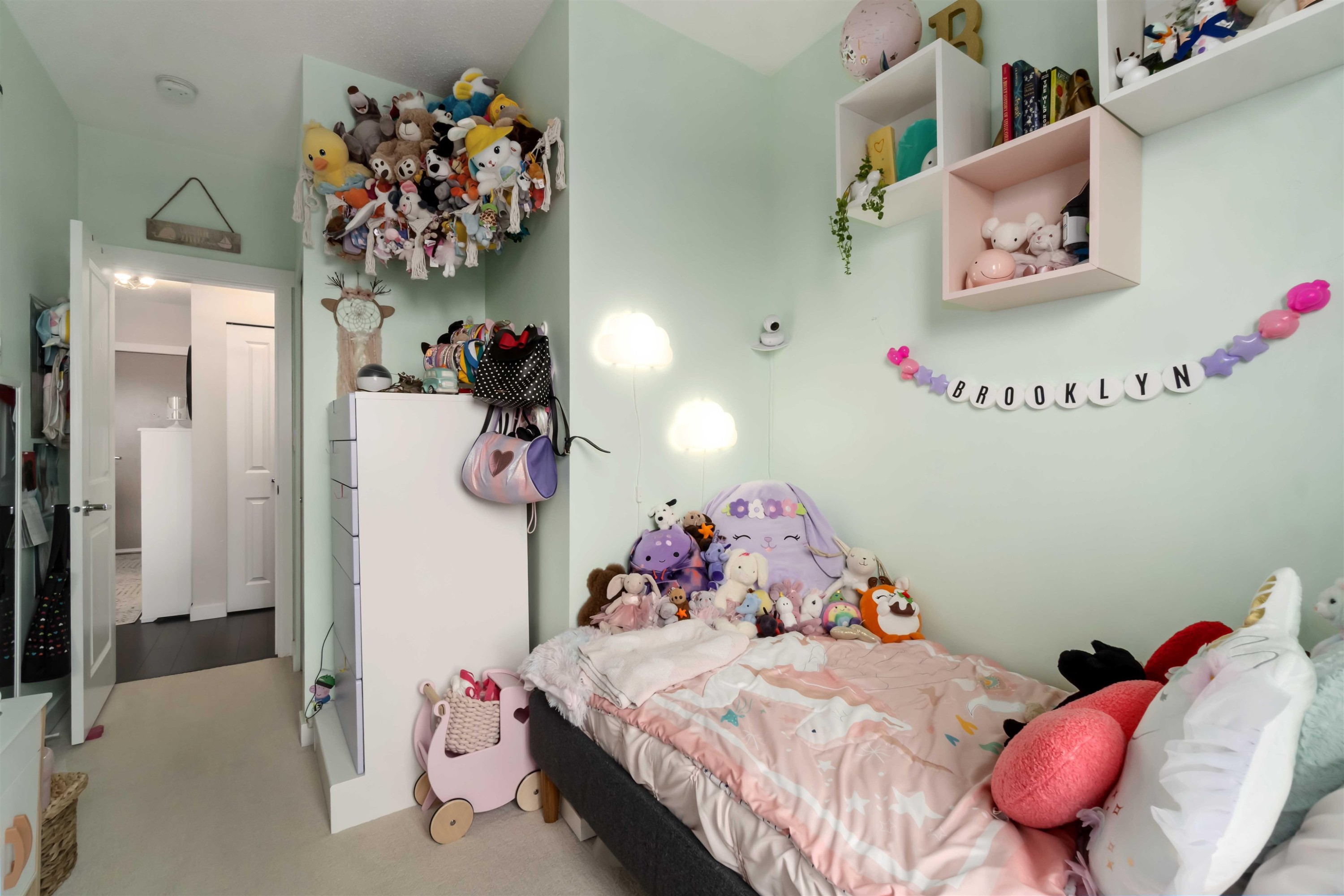 503-9168 Slopes Mews, Burnaby, BC