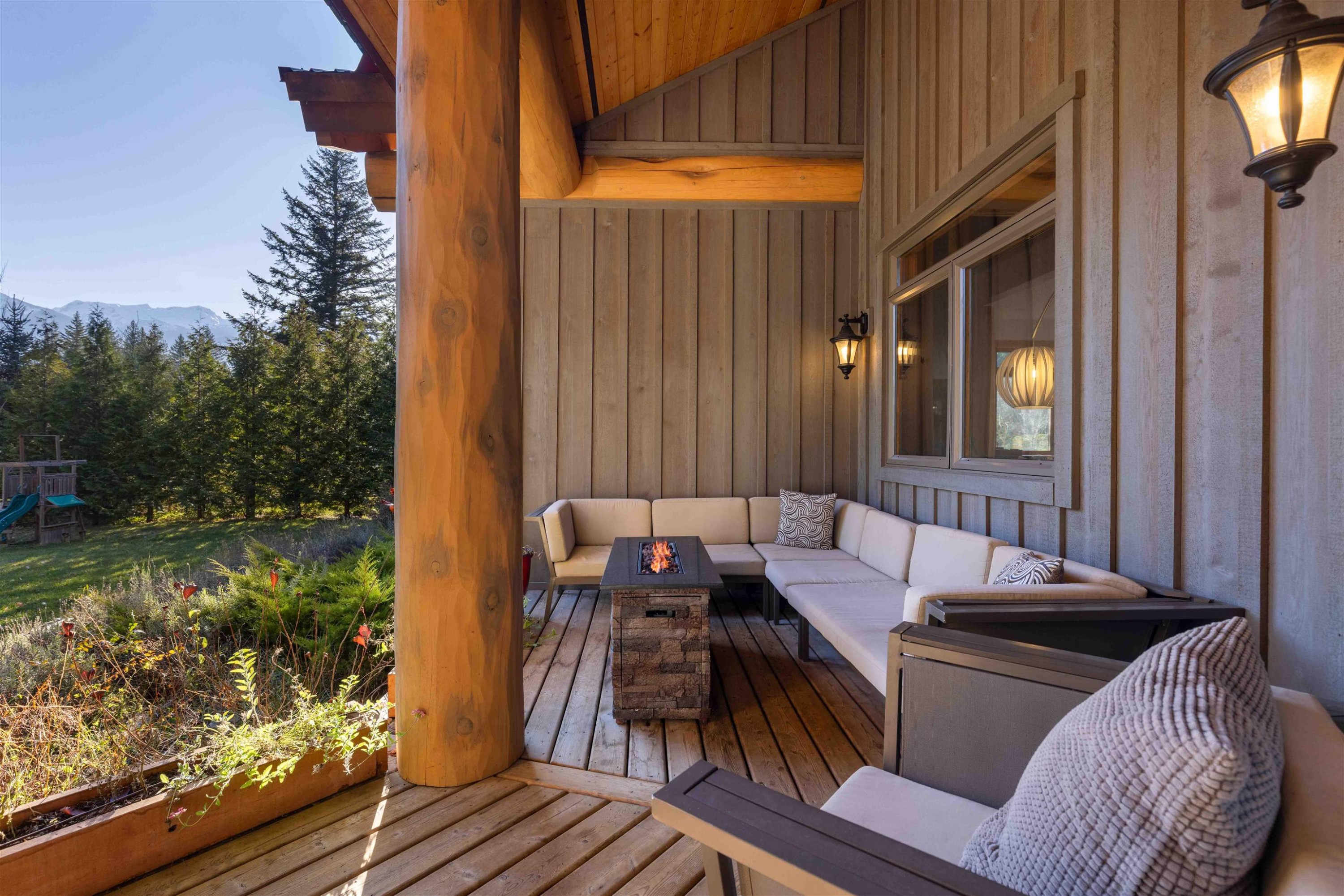 7703 Pemberton Portage Road, Pemberton, BC