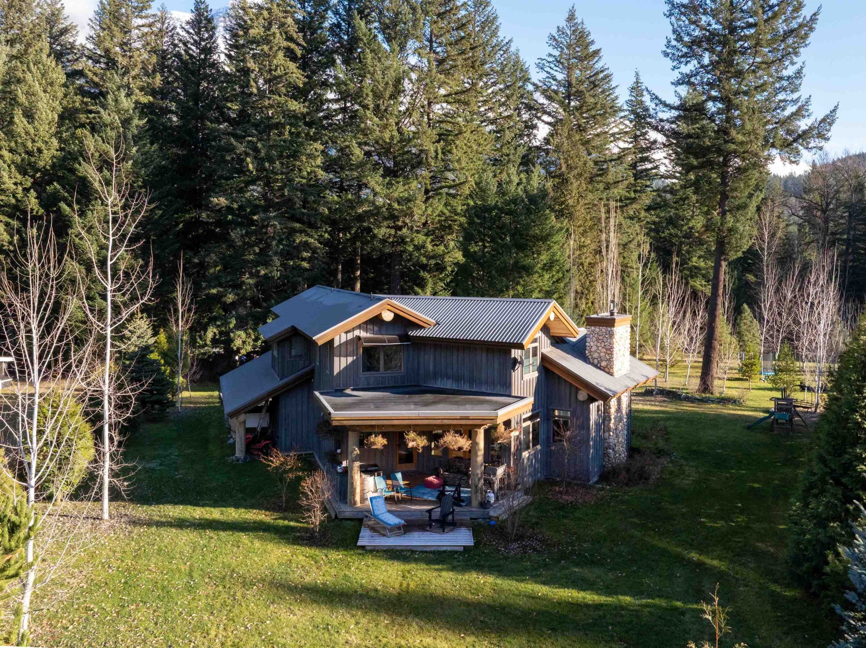 7703 Pemberton Portage Road, Pemberton, BC