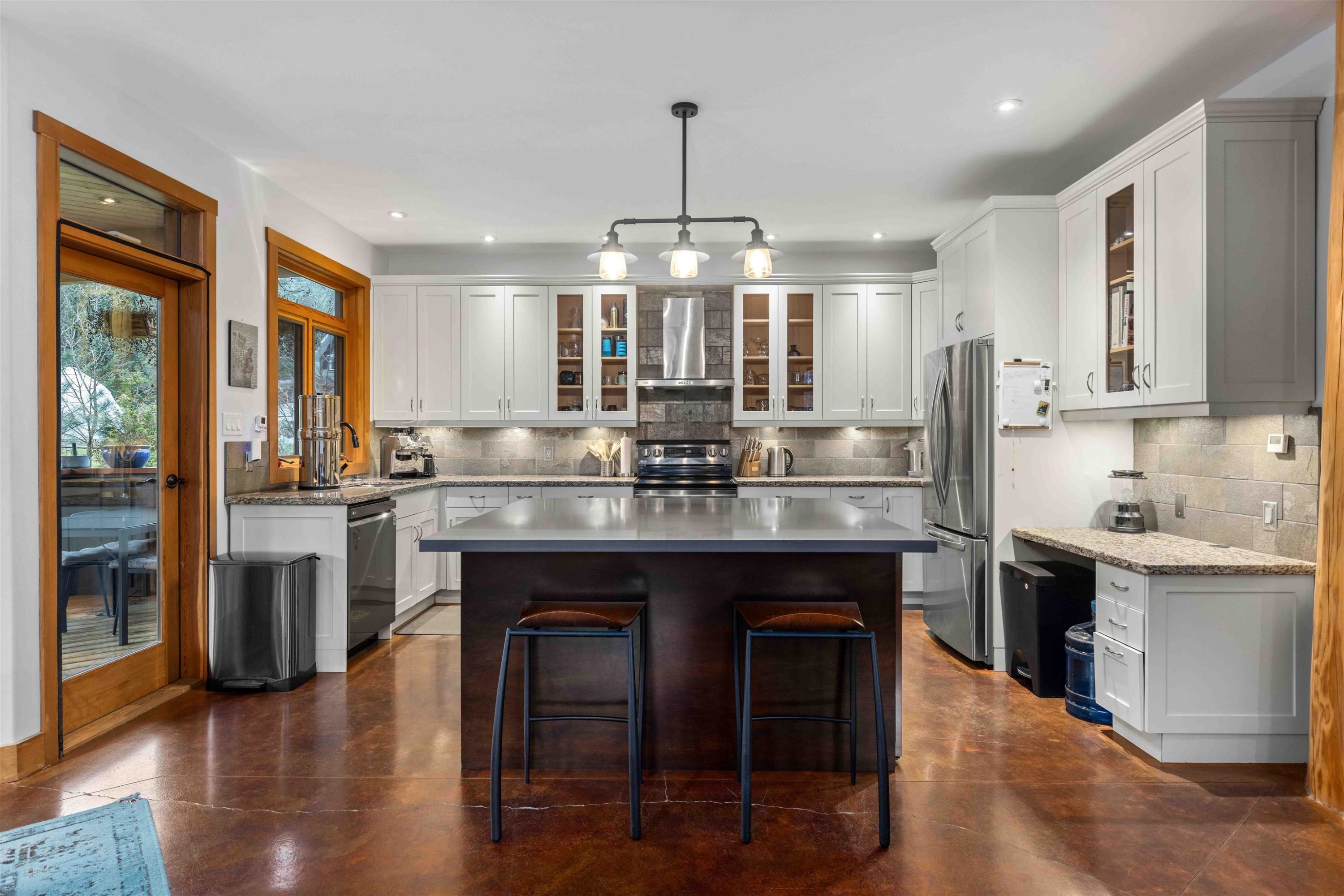 7703 Pemberton Portage Road, Pemberton, BC