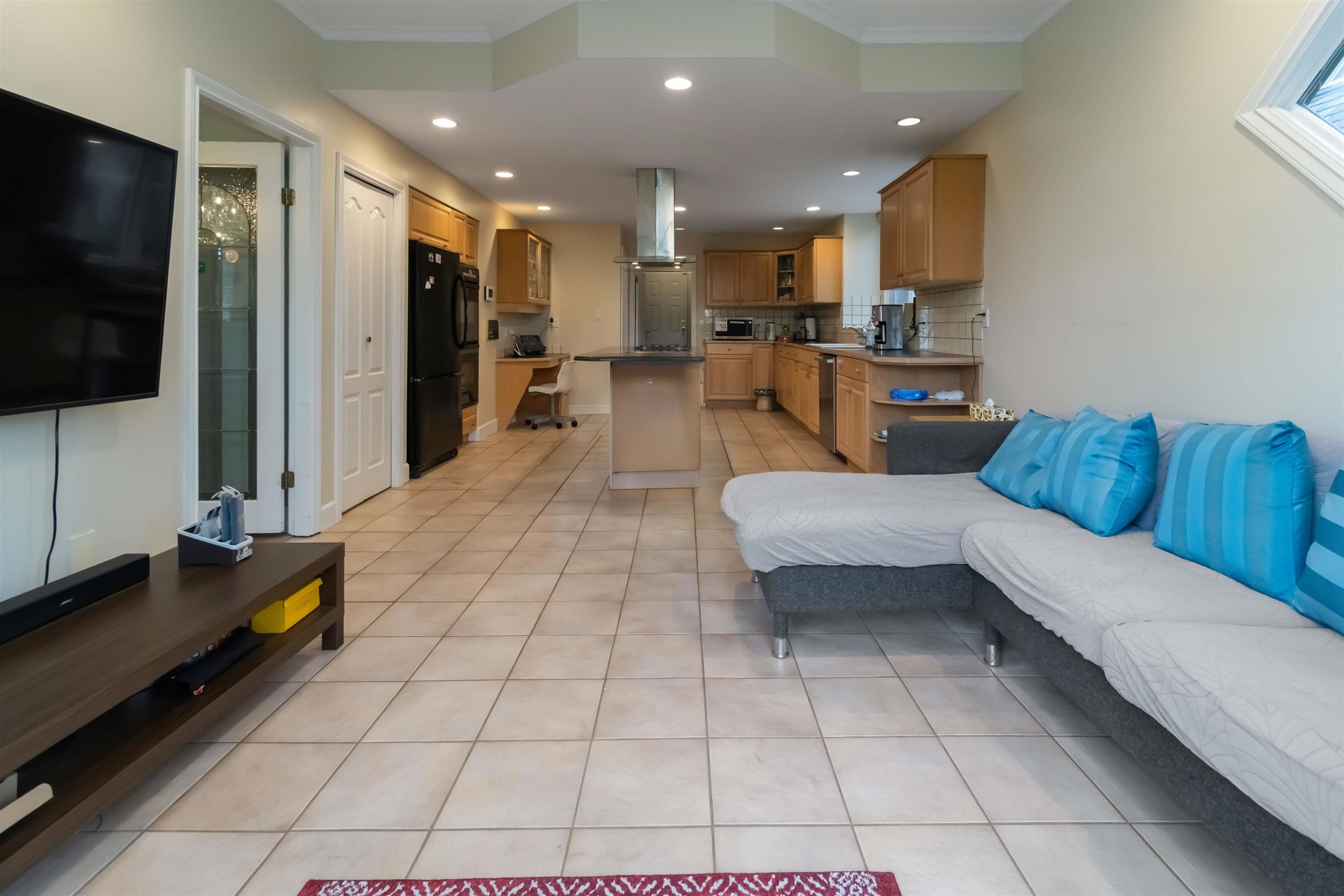 8405 Gillnet Place, Vancouver, BC