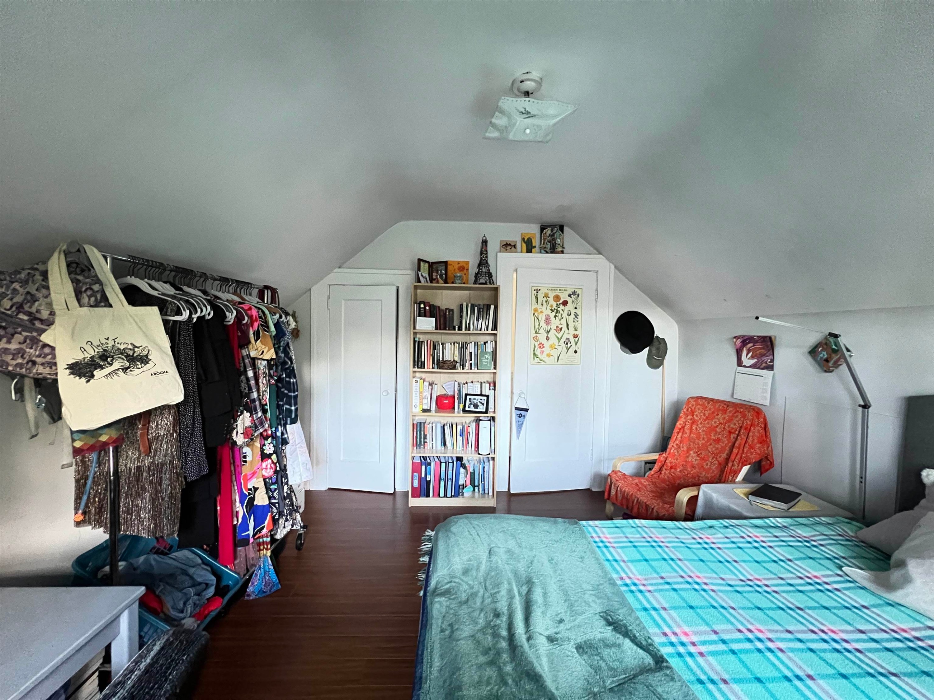 2080 33Rd Avenue W, Vancouver, BC