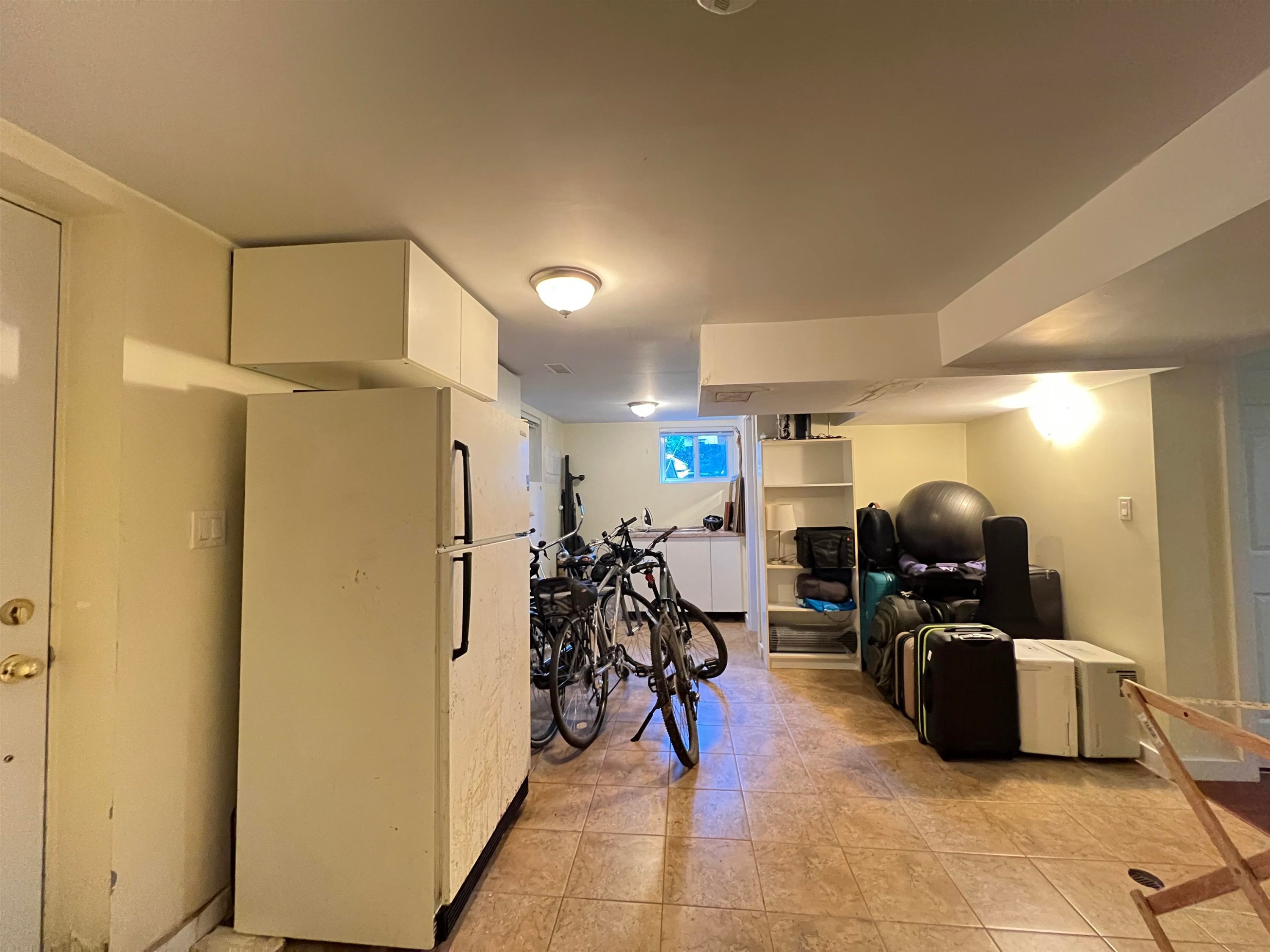 2080 33Rd Avenue W, Vancouver, BC