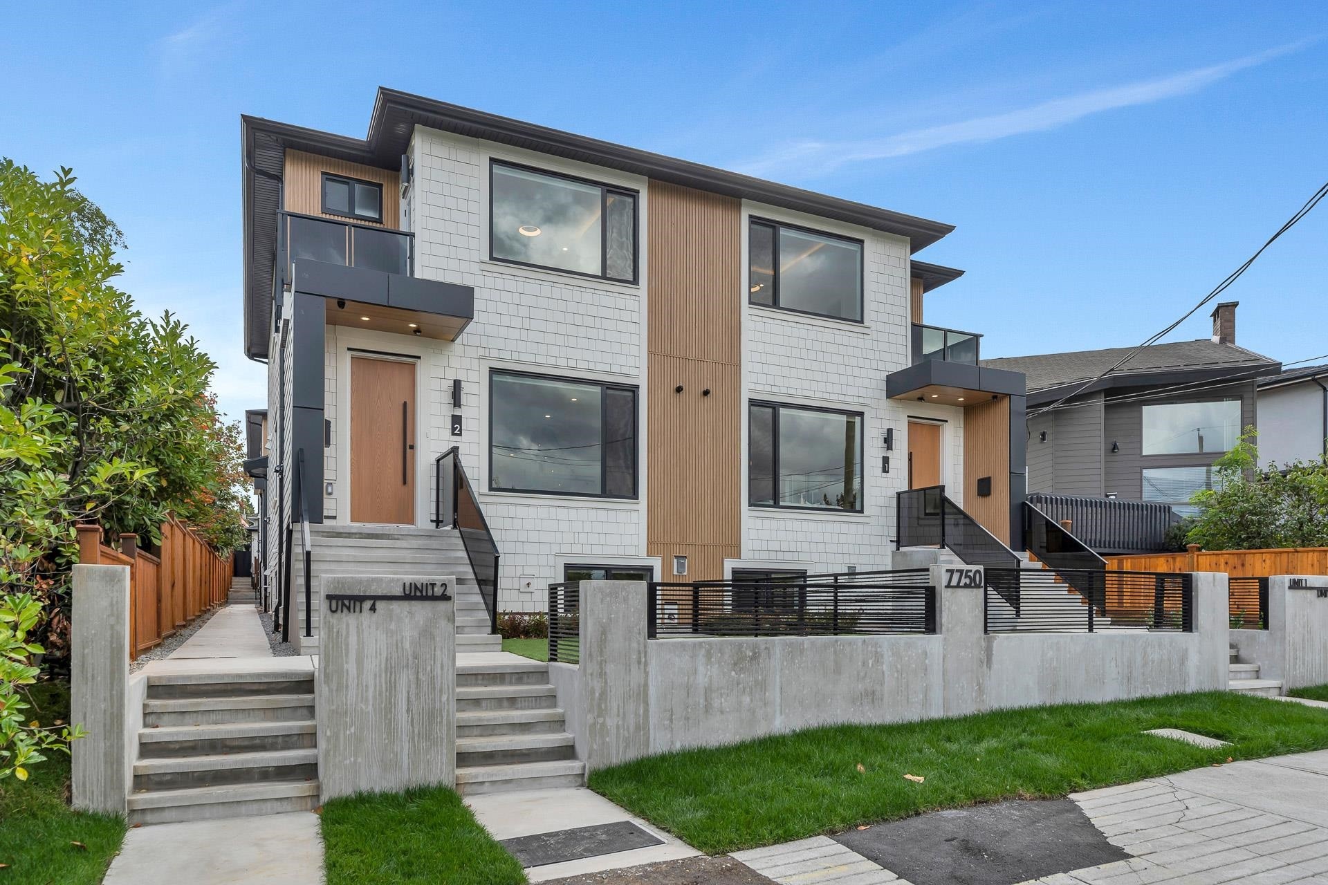 4-7750 Mayfield Street, Burnaby, BC