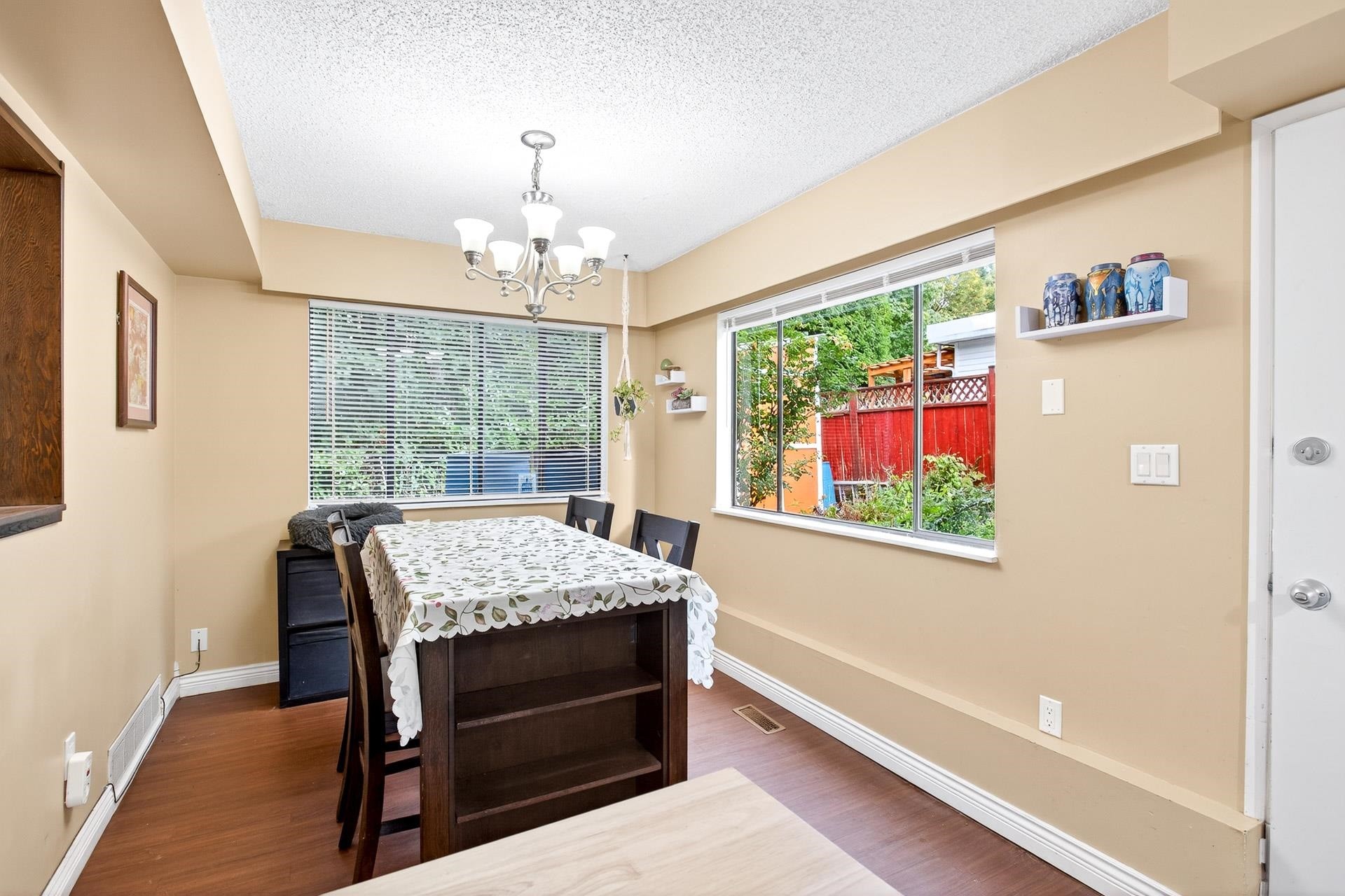 830 Ingersoll Avenue, Coquitlam, BC