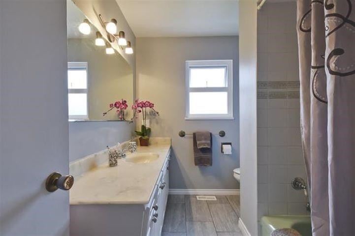 1256 53A Street, Delta, BC