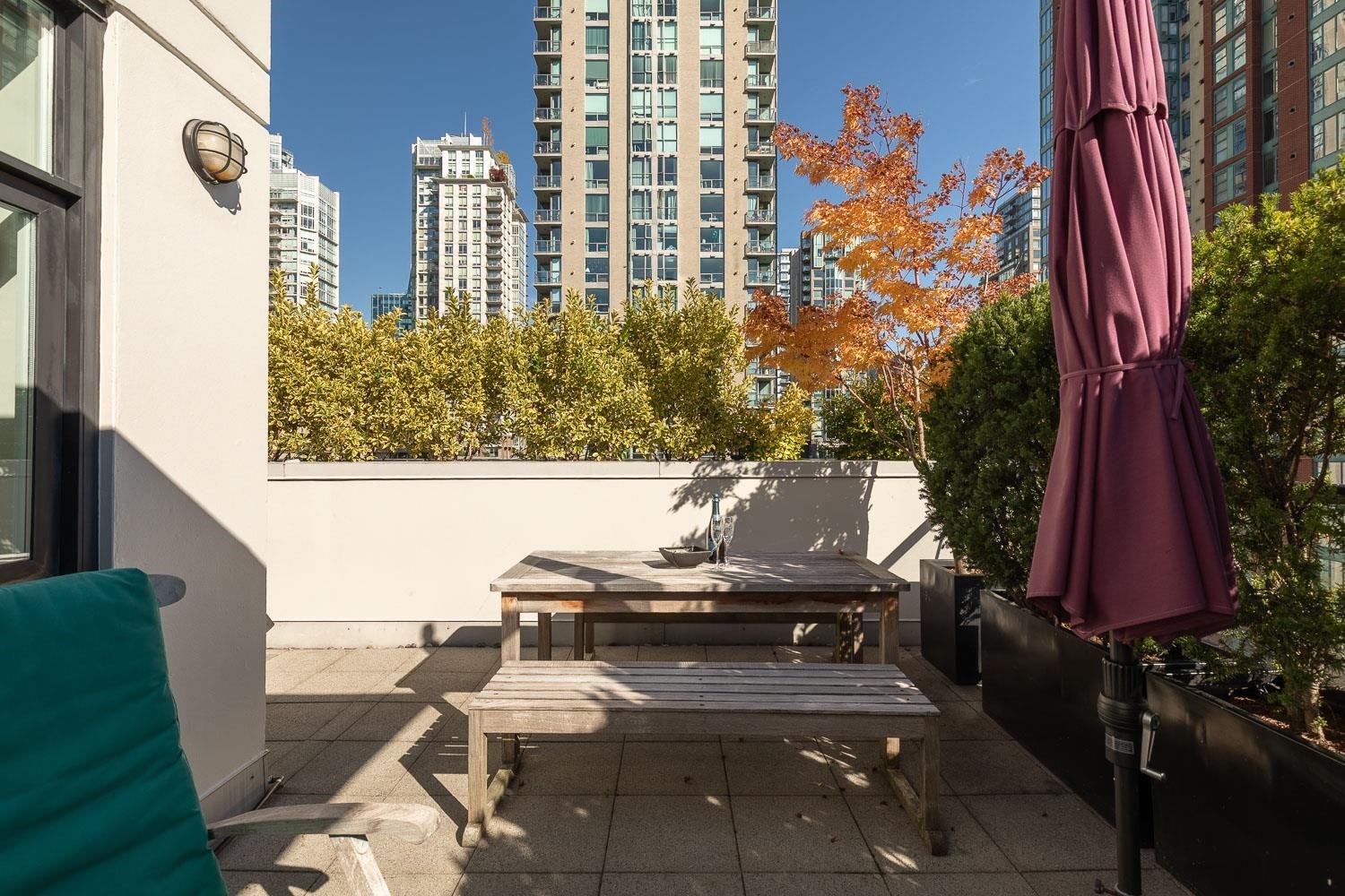 Ph803-988 Richards Street, Vancouver, BC