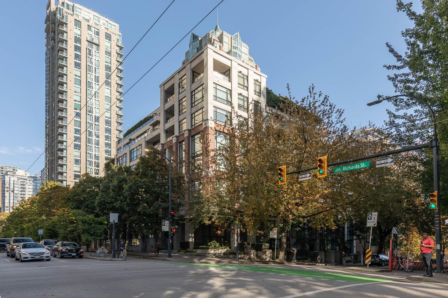Ph803-988 Richards Street, Vancouver, BC