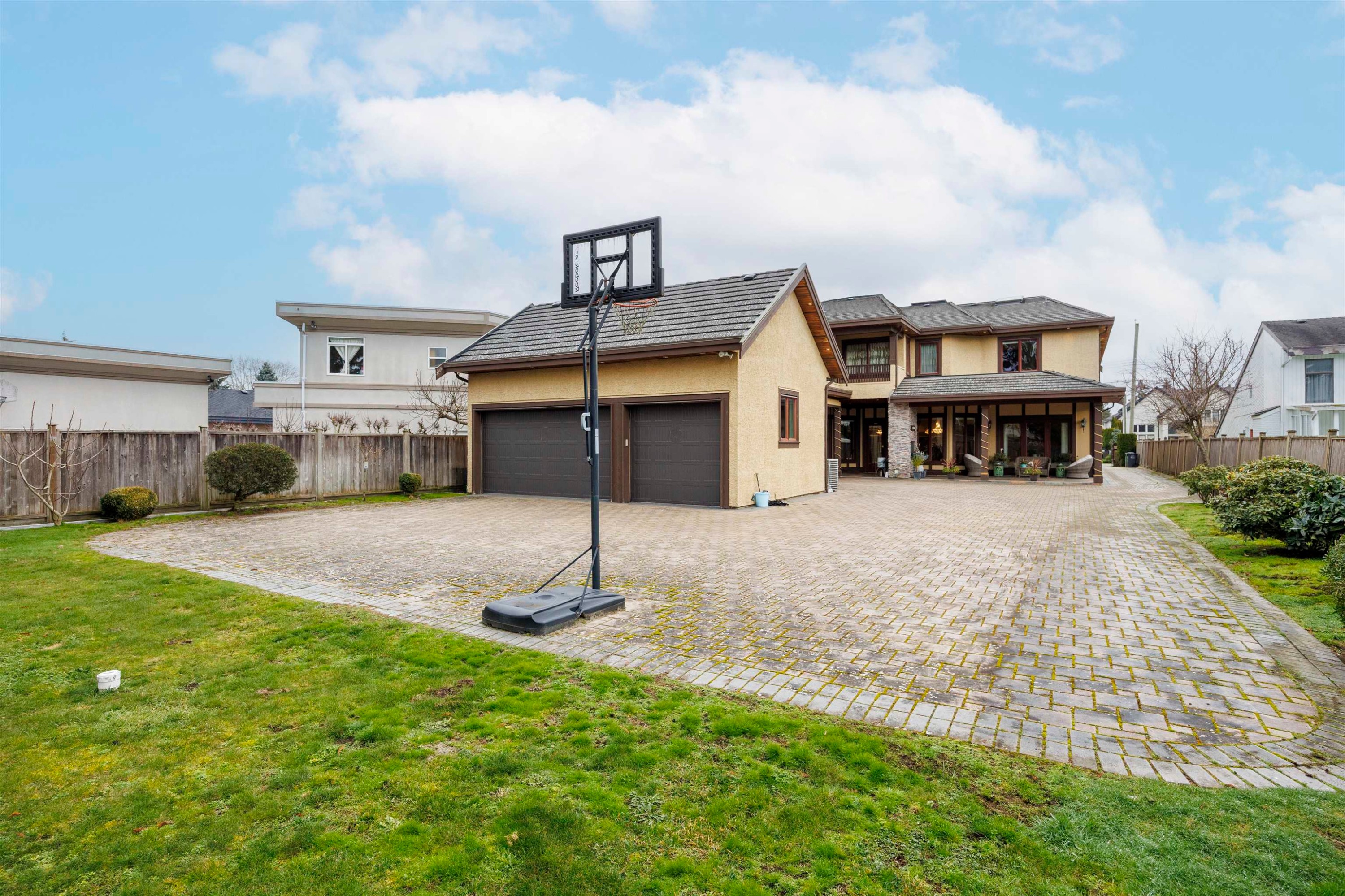 7431 Montana Road, Richmond, BC