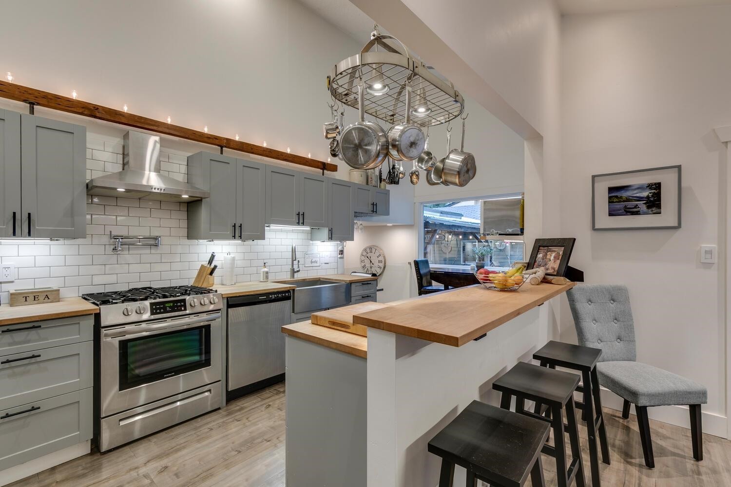 19610 117A Avenue, Pitt Meadows, BC