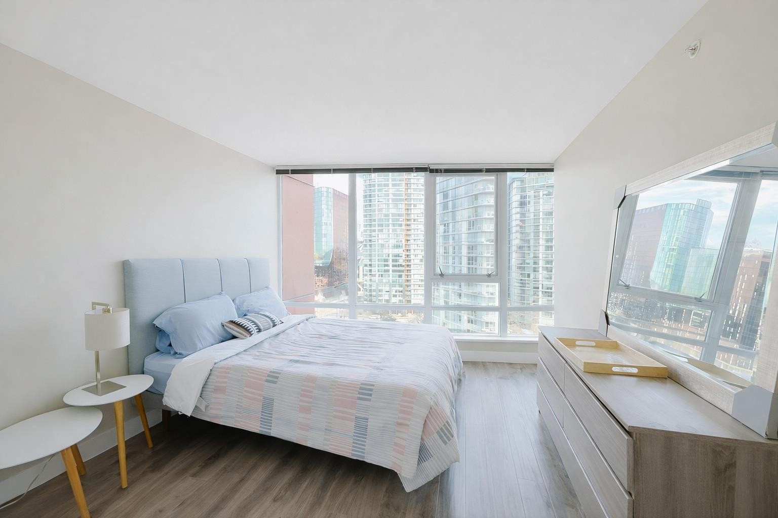 1506-980 Cooperage Way, Vancouver, BC