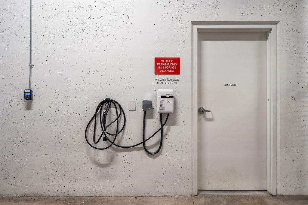 223-650 2Nd Street E, North Vancouver, BC