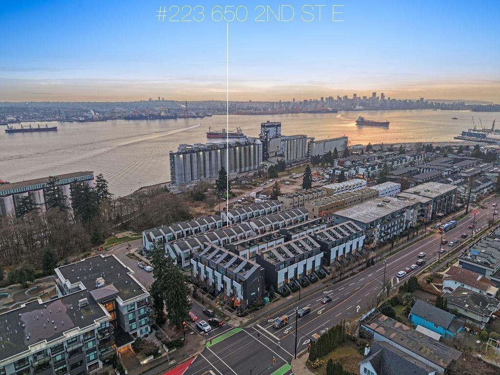 223-650 2Nd Street E, North Vancouver, BC