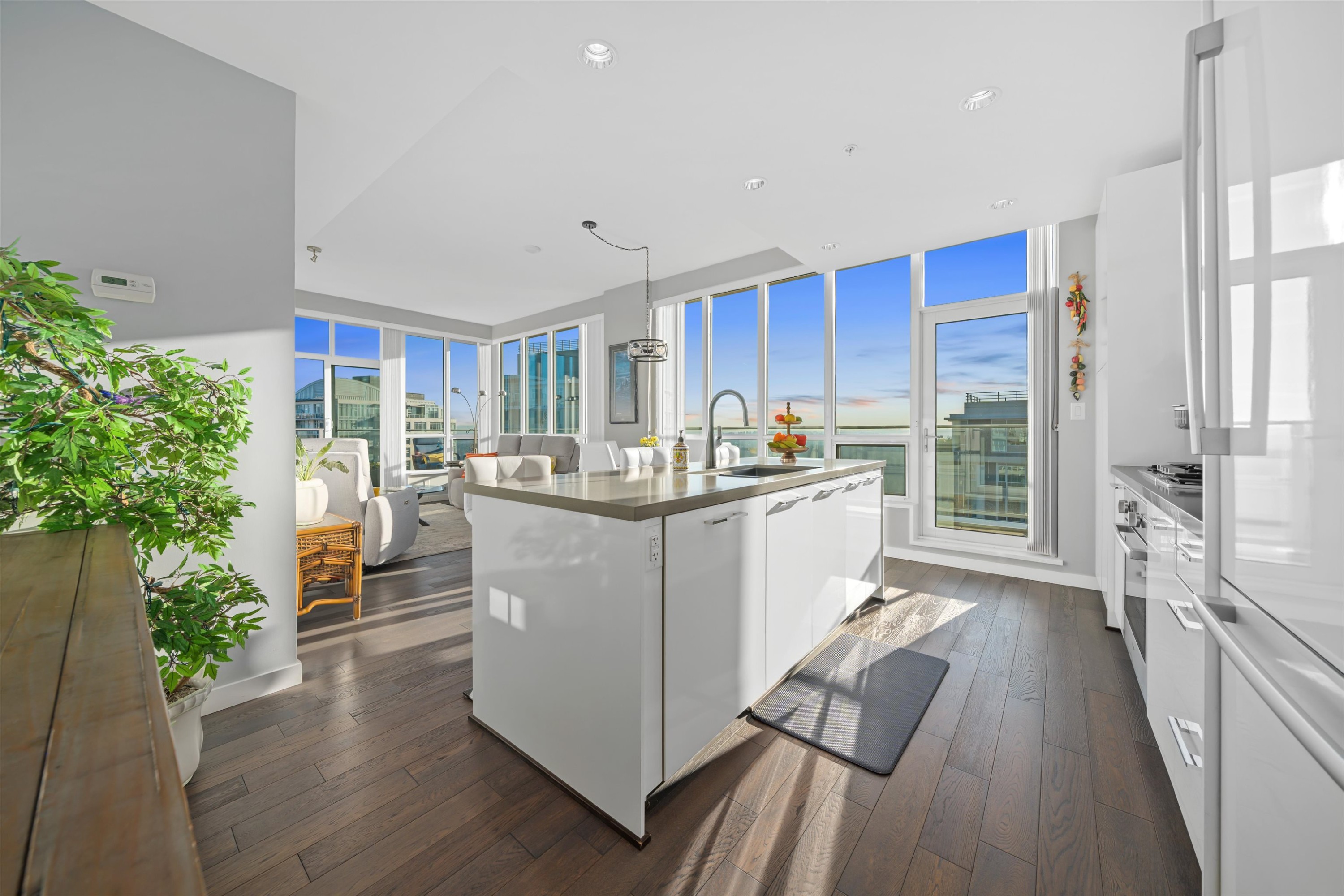 2903-3093 Windsor Gate, Coquitlam, BC