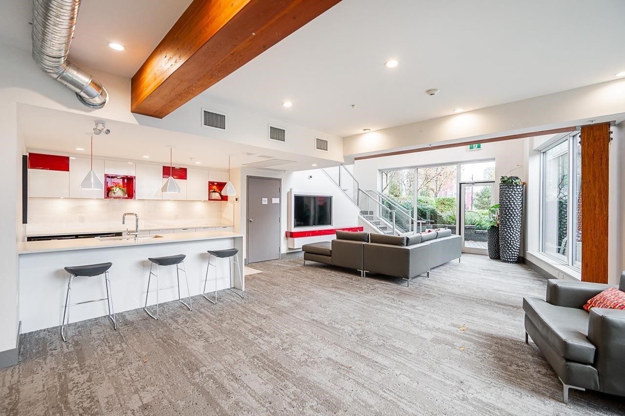 506-3281 Kent Avenue North E, Vancouver, BC