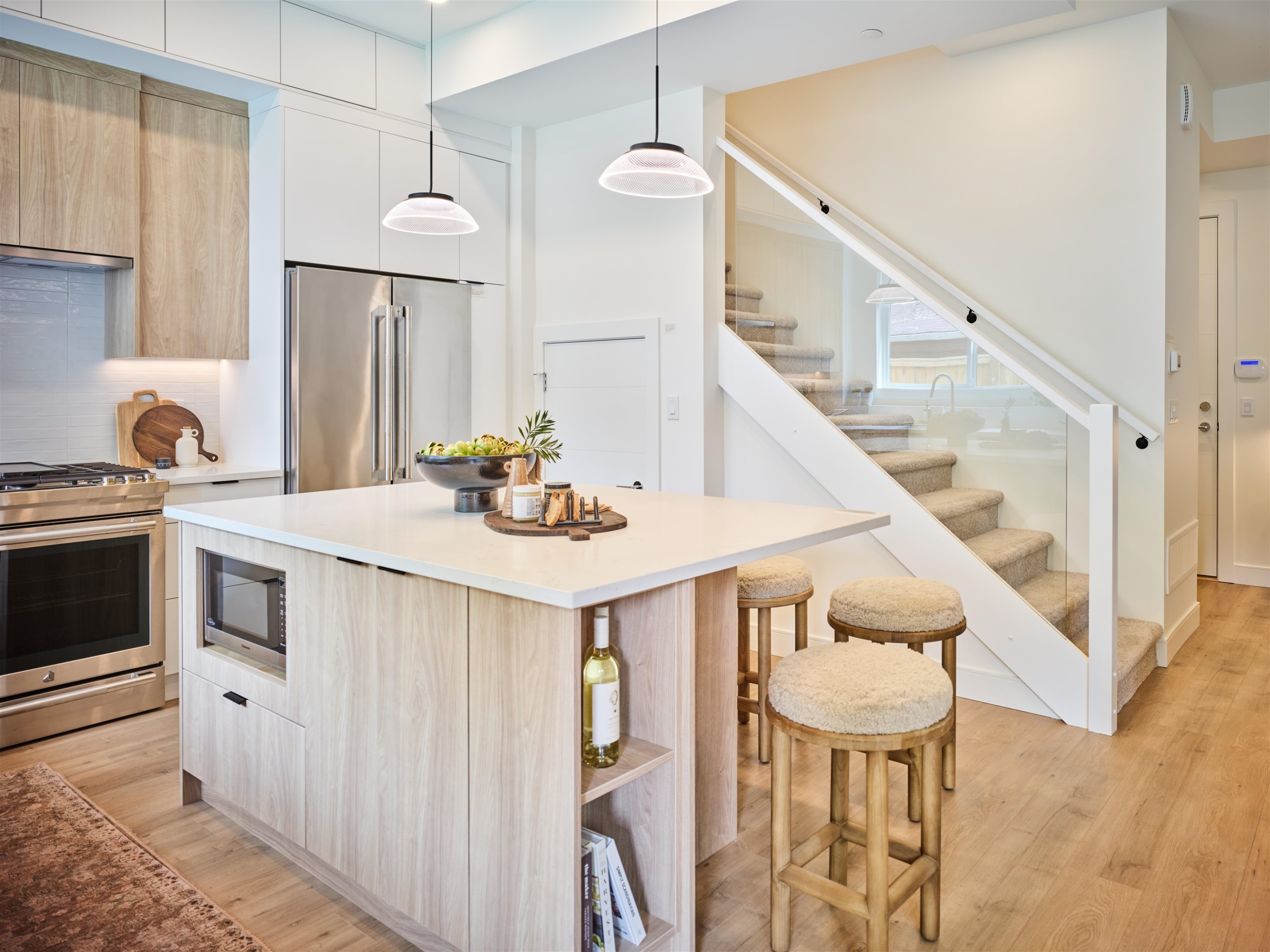 2-23697 Fern Crescent, Maple Ridge, BC