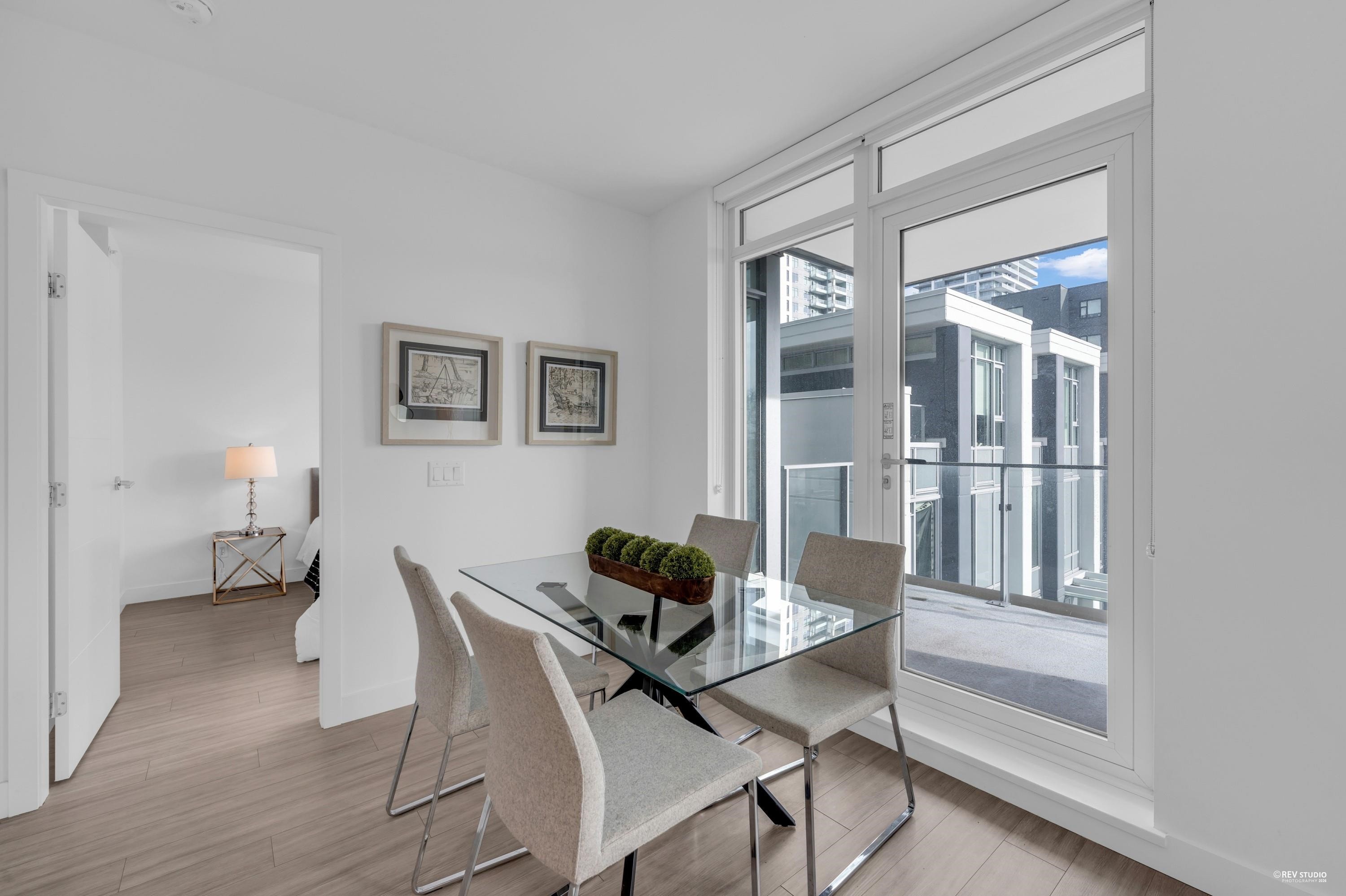 301-6398 Silver Avenue, Burnaby, BC