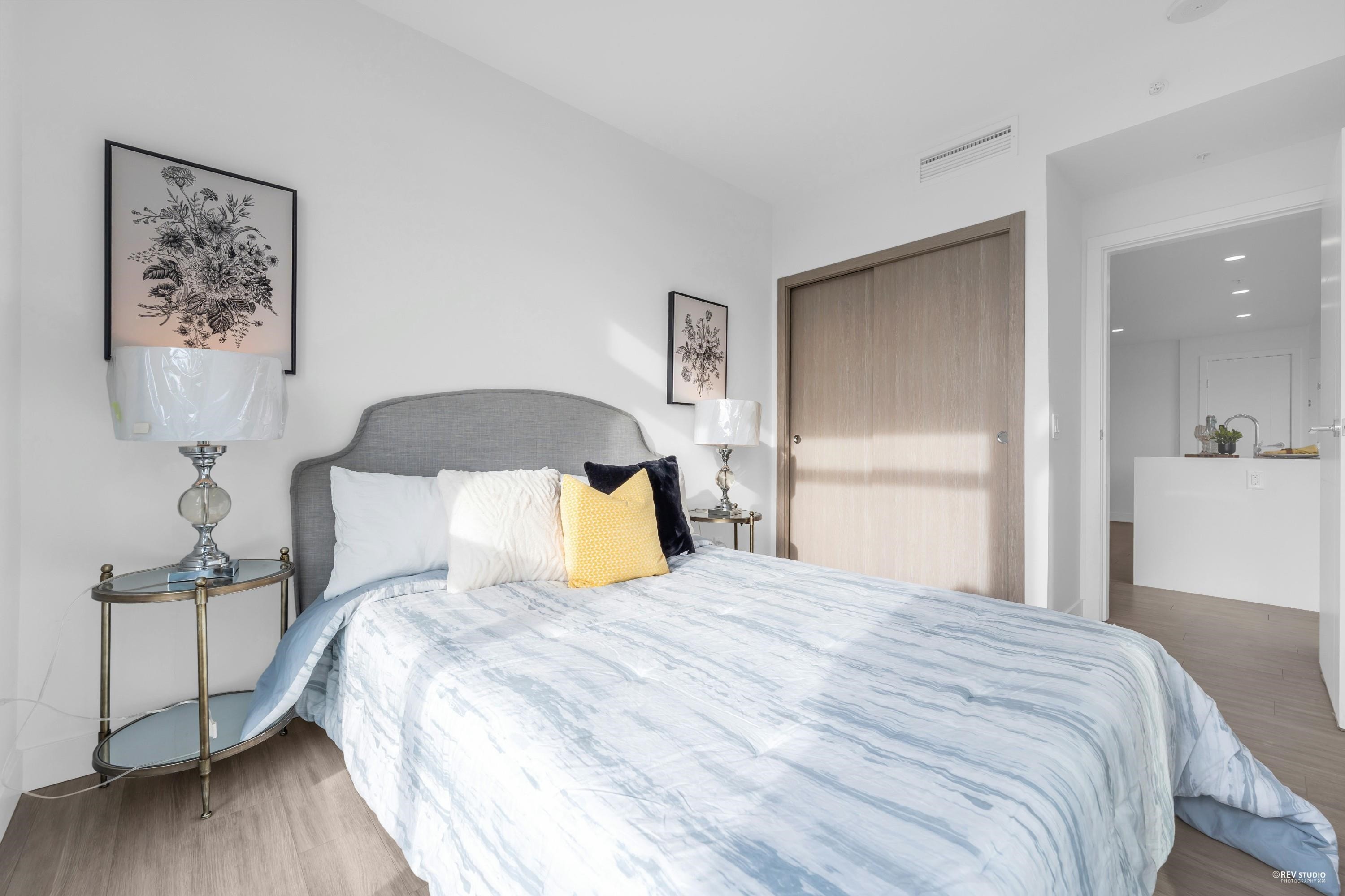 301-6398 Silver Avenue, Burnaby, BC