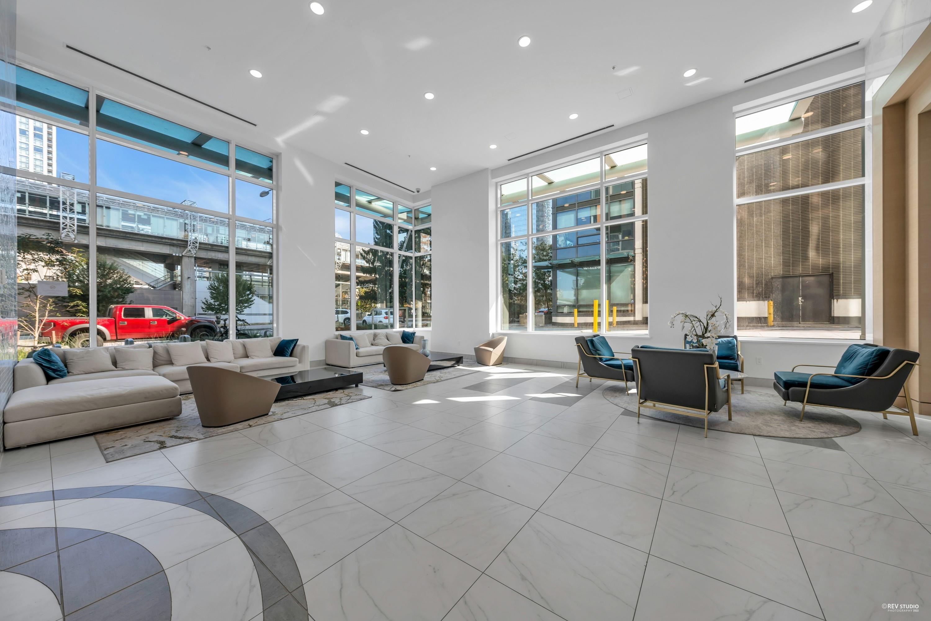 301-6398 Silver Avenue, Burnaby, BC