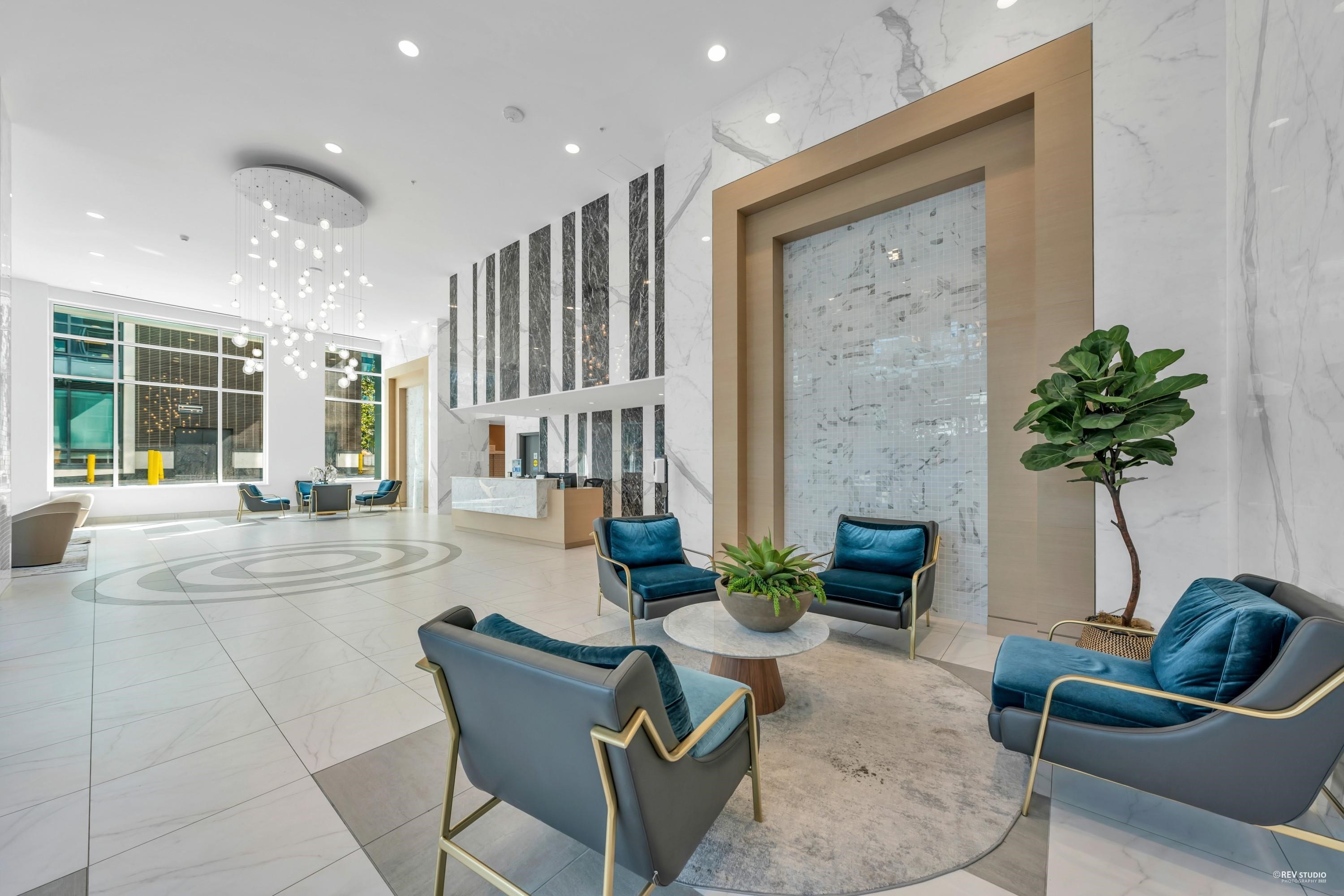 301-6398 Silver Avenue, Burnaby, BC