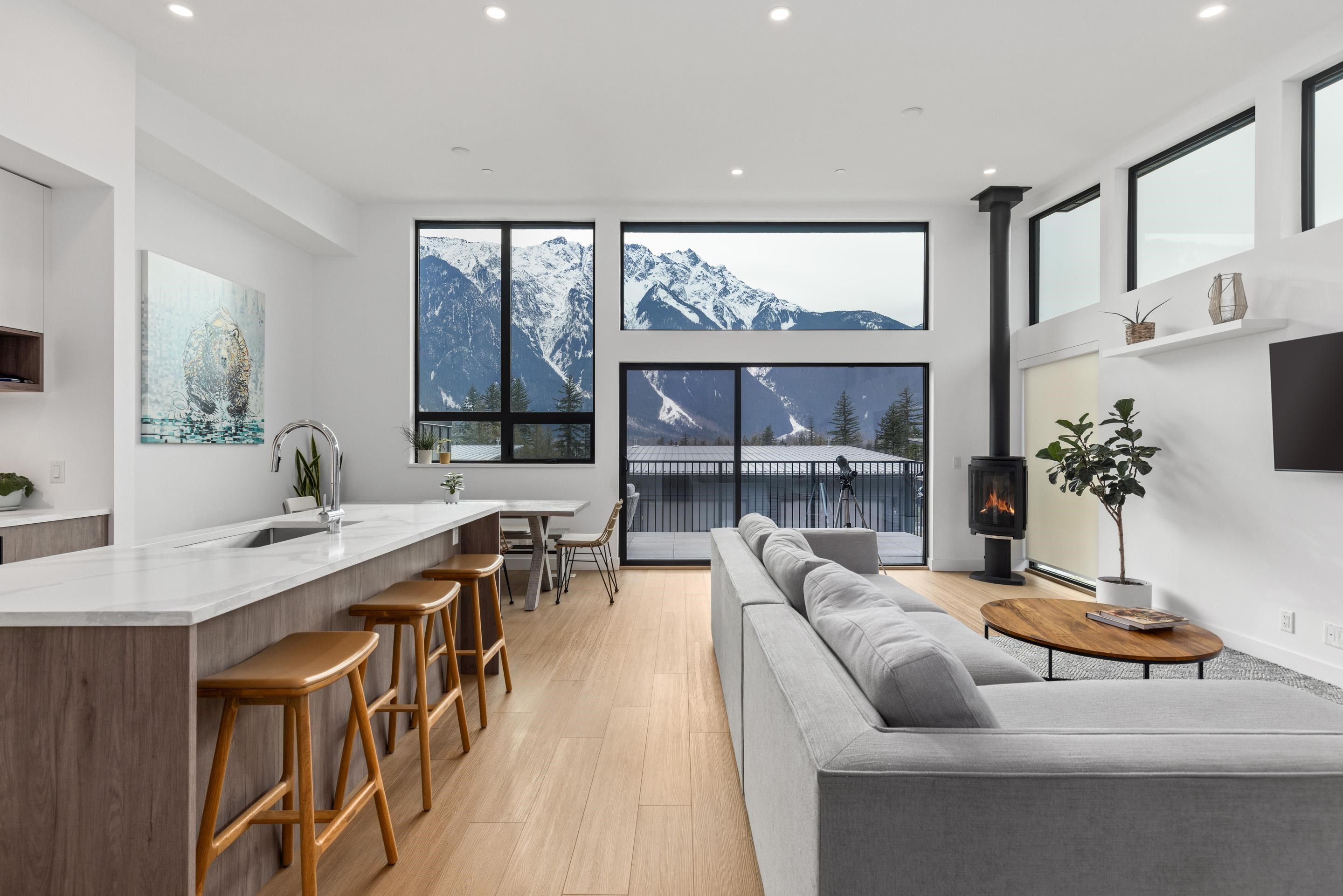 44-4000 Sunstone Way, Pemberton, BC