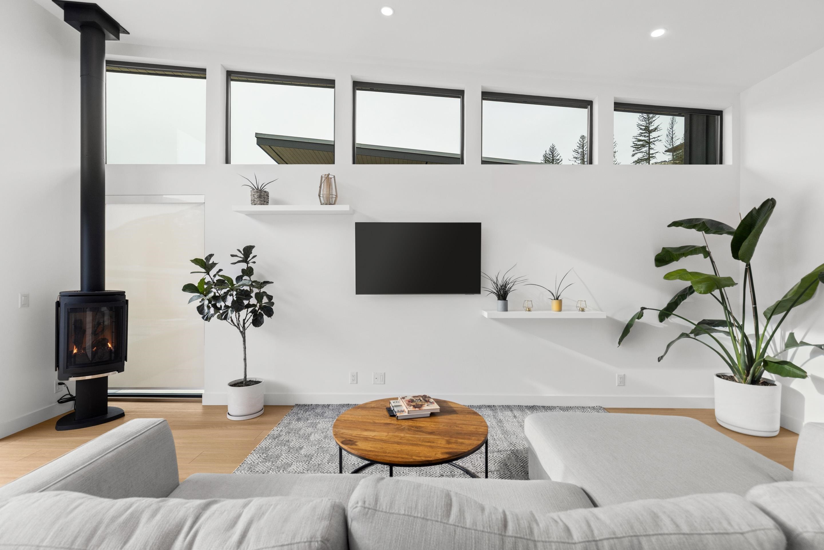 44-4000 Sunstone Way, Pemberton, BC