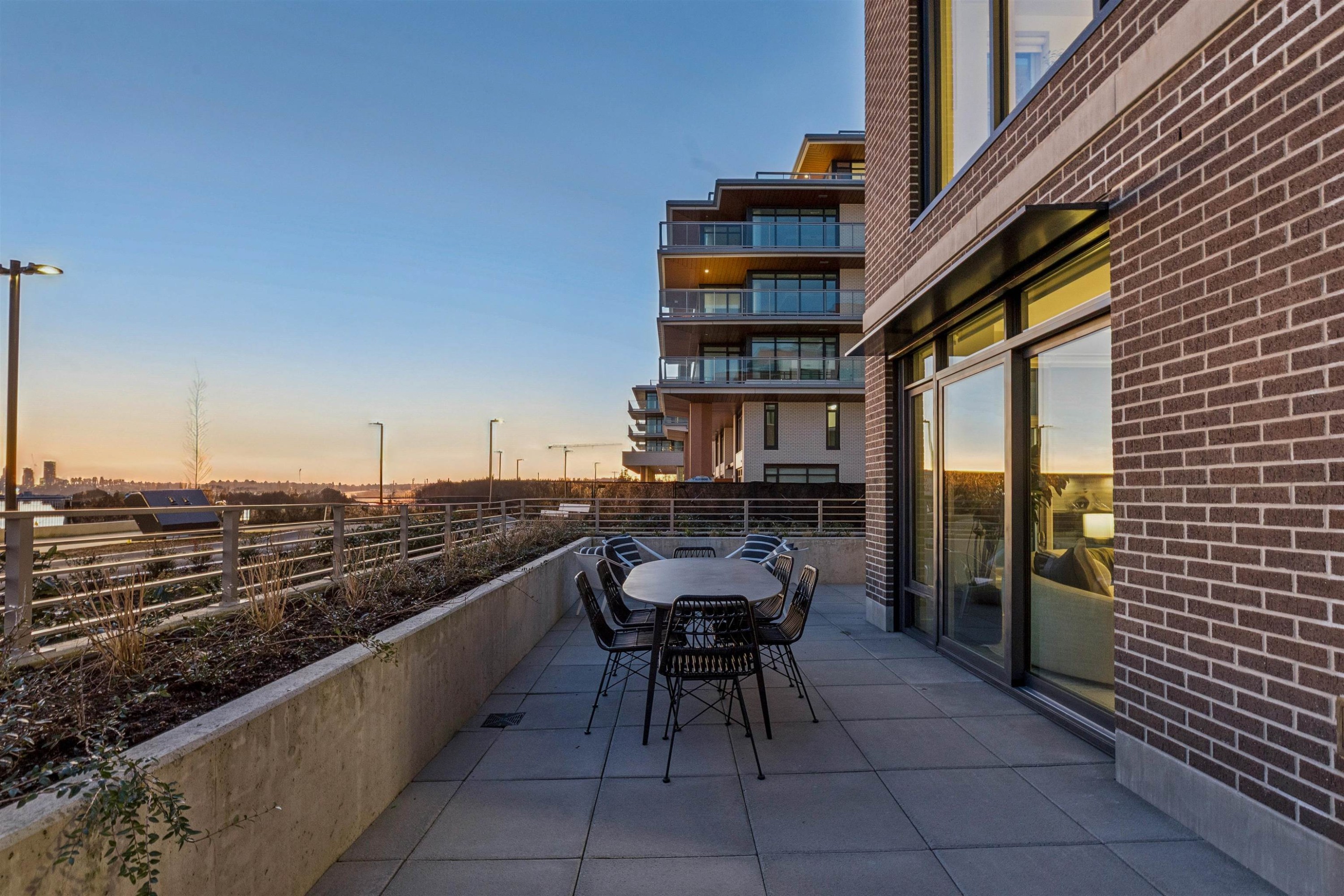 112-755 Harbourside Drive, North Vancouver, BC