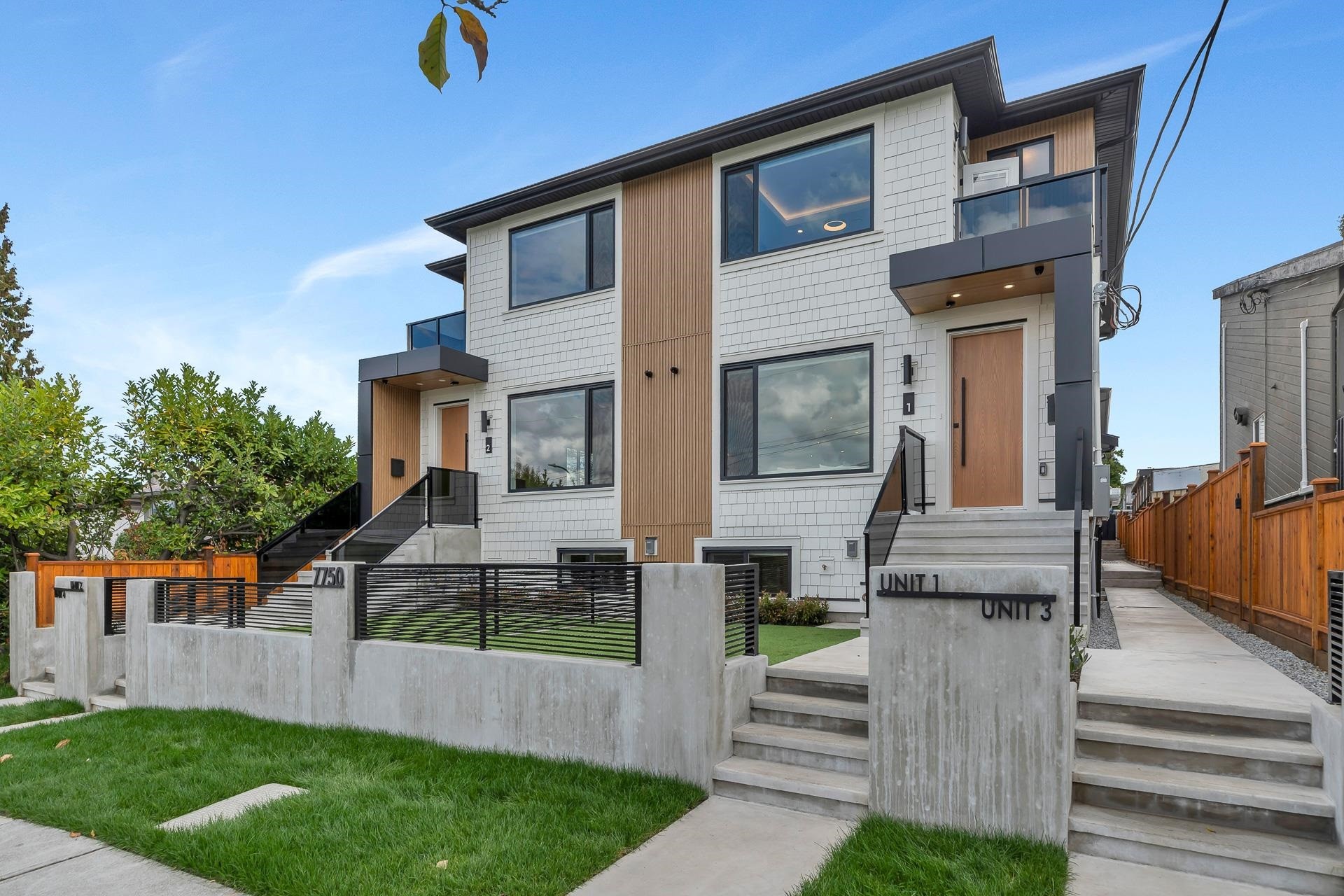 1-7750 Mayfield Street, Burnaby, BC