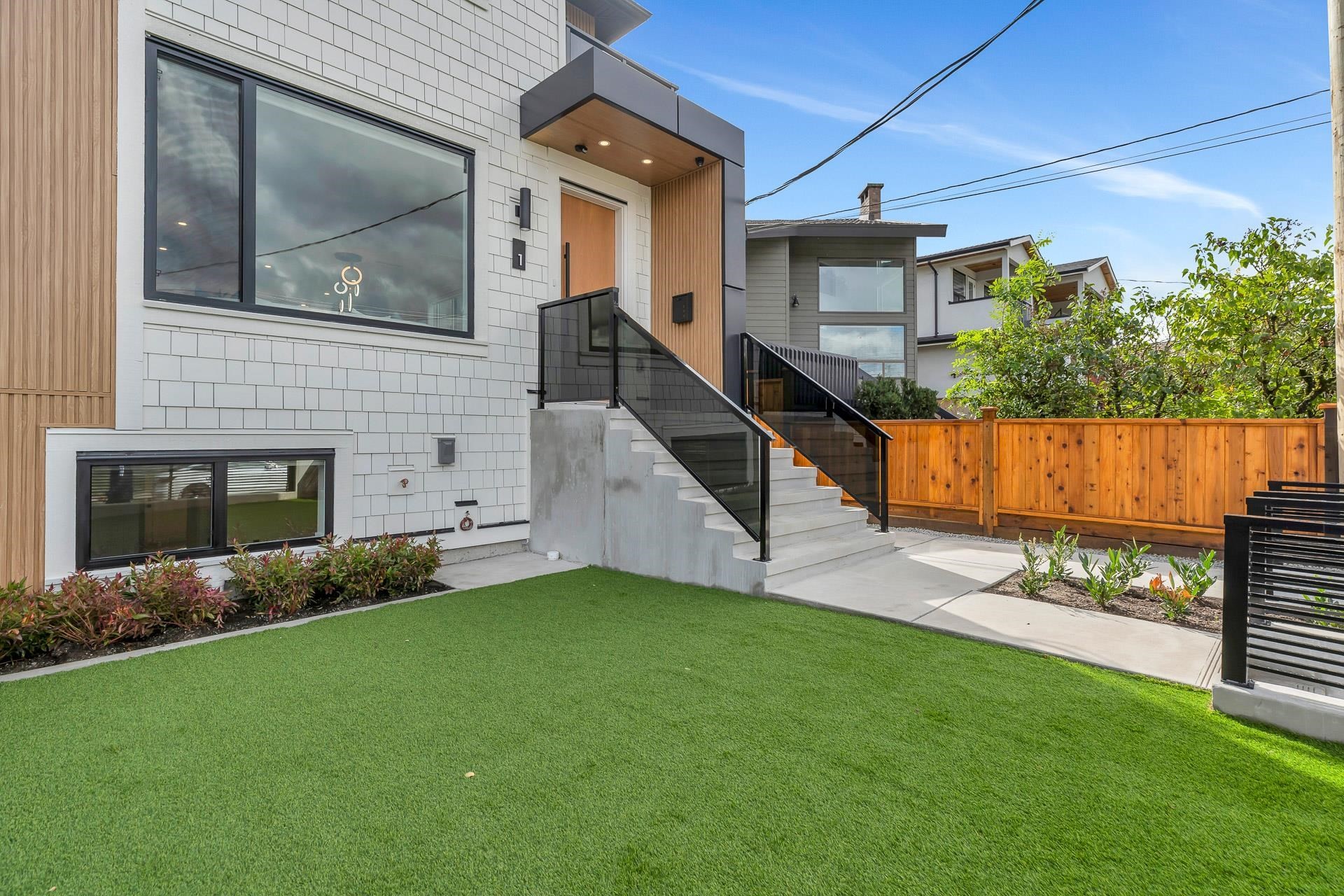 1-7750 Mayfield Street, Burnaby, BC