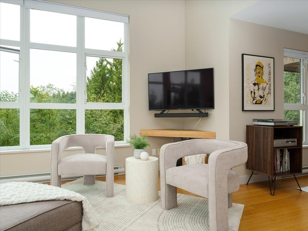 402-3732 Mt Seymour Parkway, North Vancouver, BC