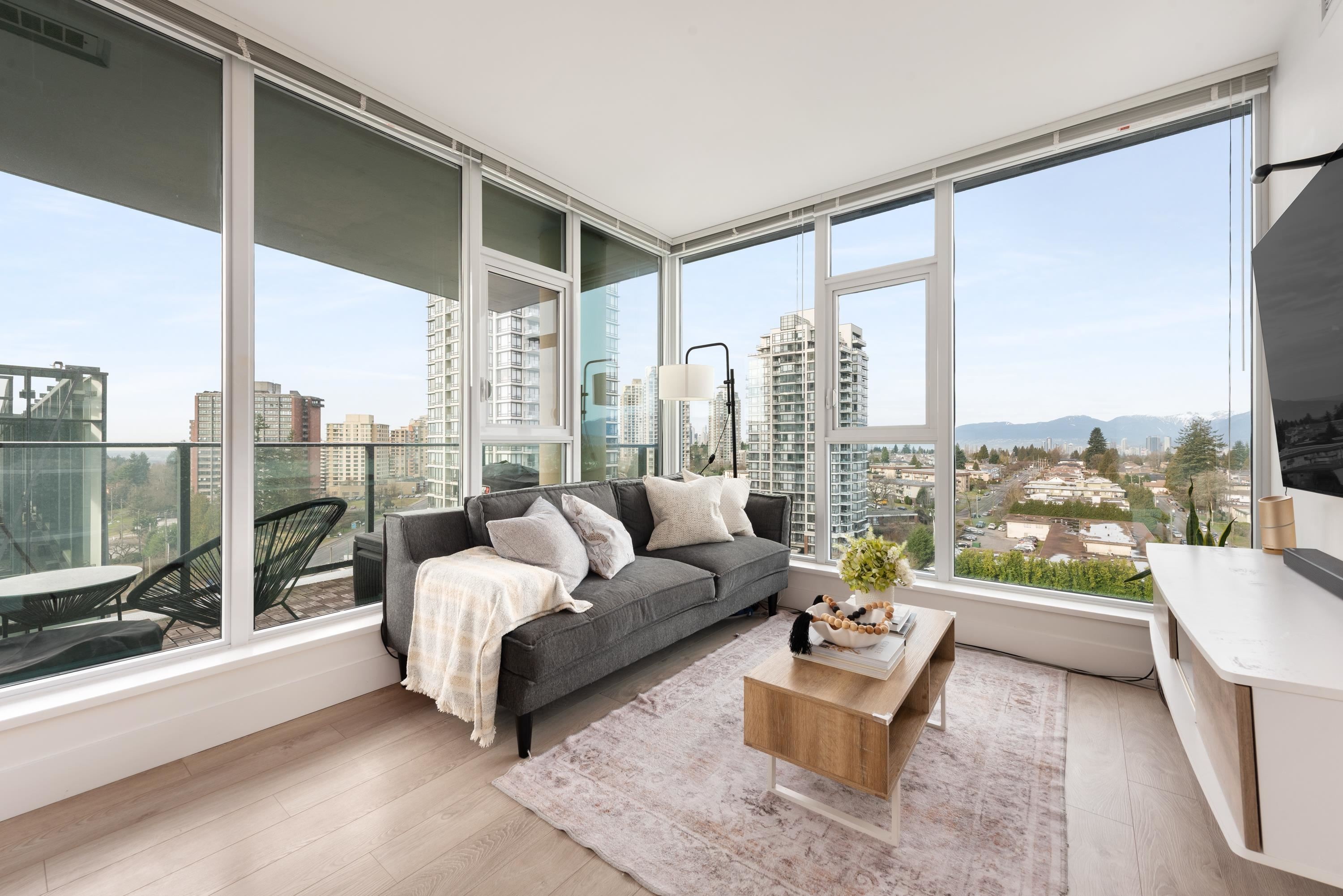 1110-7358 Edmonds Street, Burnaby, BC