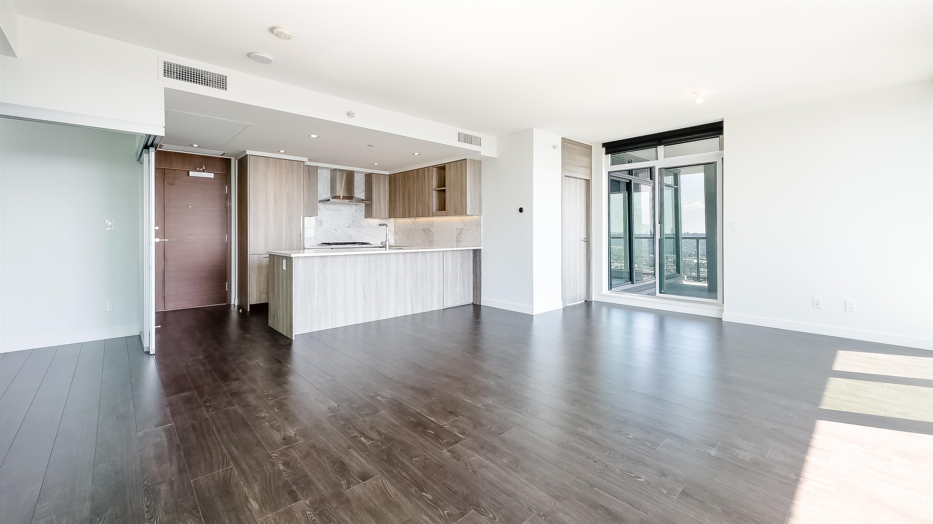 4402-4730 Lougheed Highway, Burnaby, BC